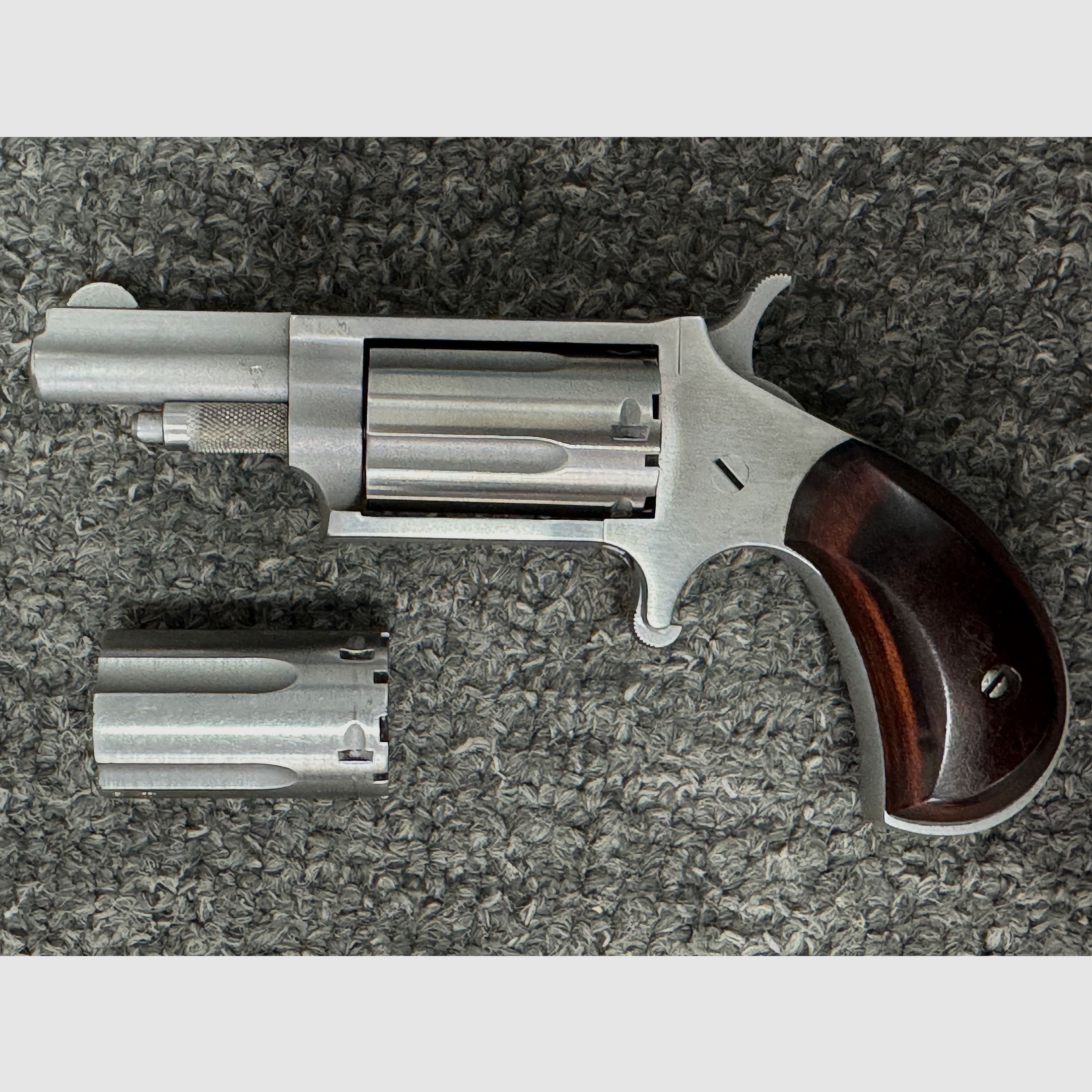 North American Arms  Revolver Edelstahl .22lfb & .22Win.Mag
