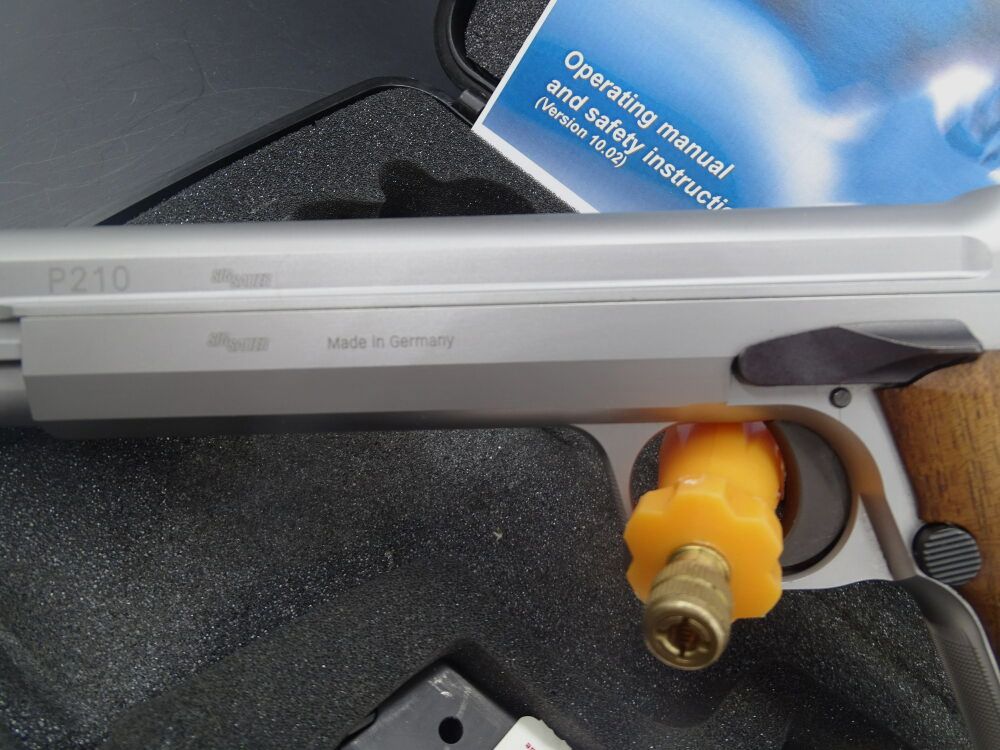 SIG Sauer P210 Super Target Silver 6" Hecho en Alemania P210 Super Target Silver