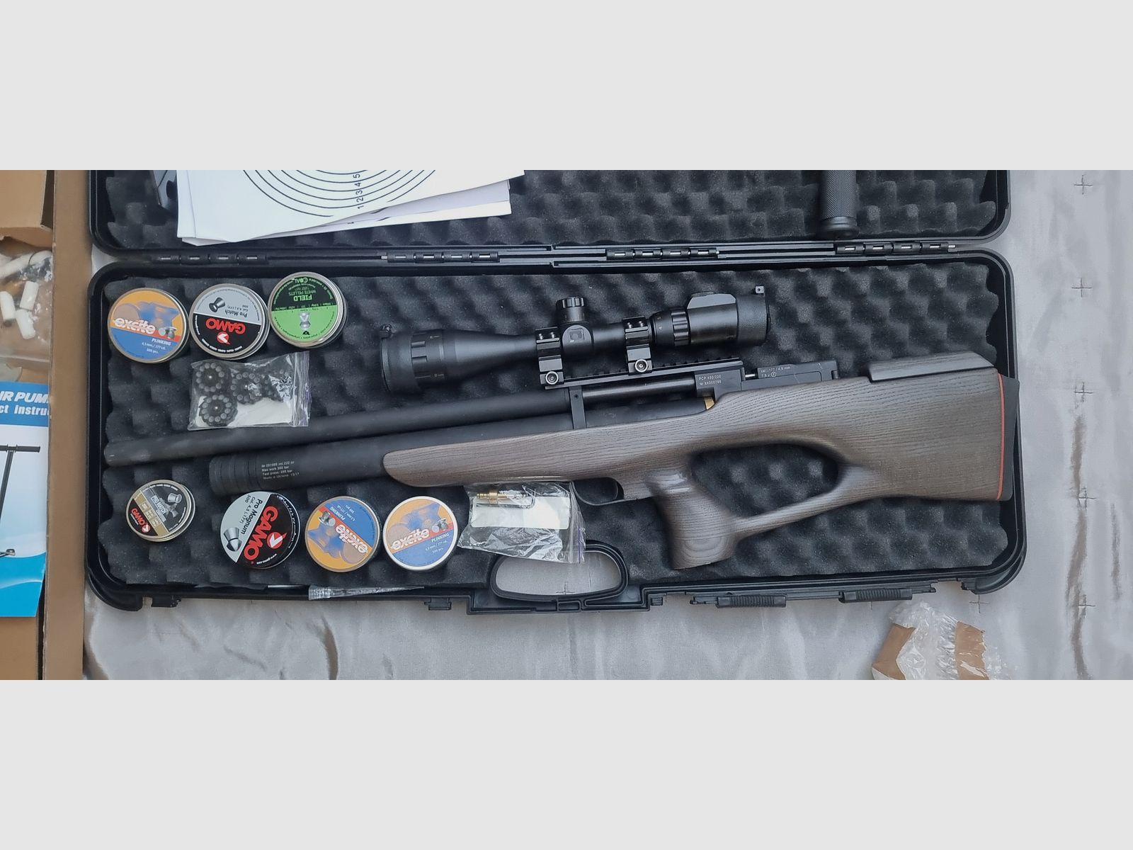 Reserviert Zbroia Kozak Pressluftgewehr Bullpulp mit  4 Magazinen, Pumpe usw