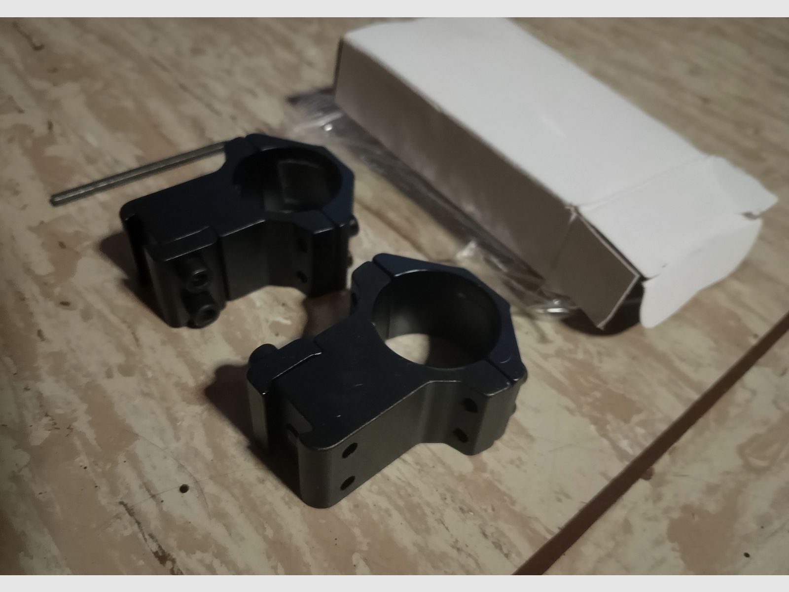 Nowe czarne pierścienie montażowe do celownika, adapter na szynę 11mm Picatinny, średnica 25mm