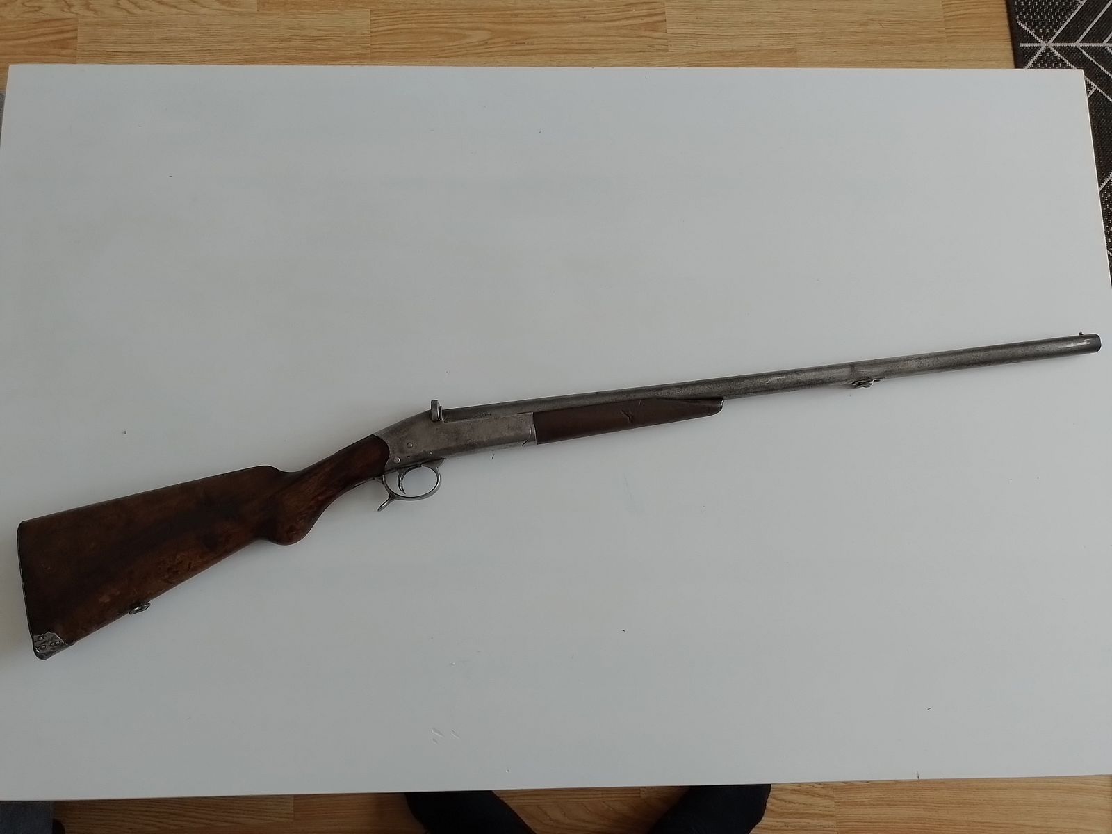 Schöne Kipplaufbüchse Dekowaffe