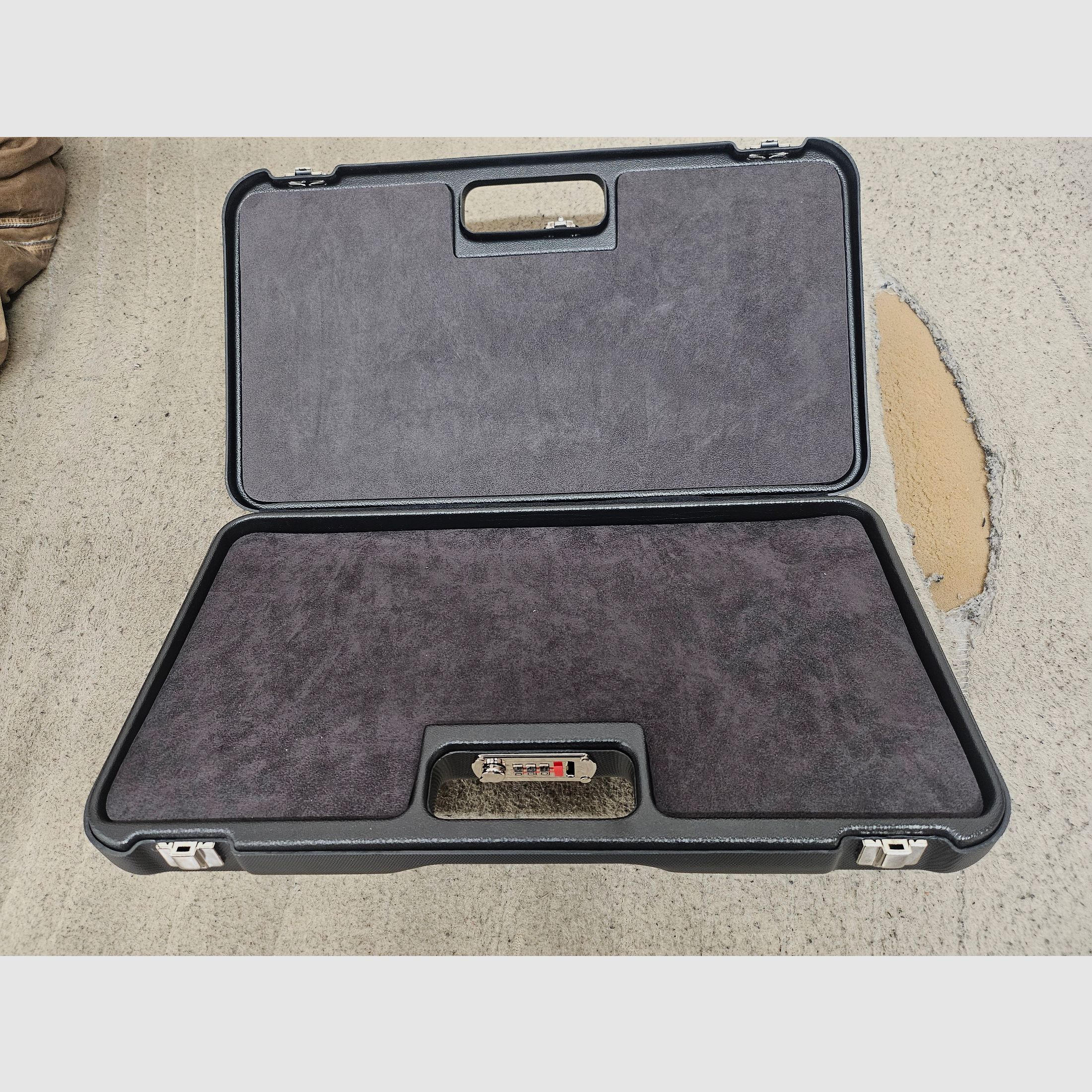 Luxury gun case