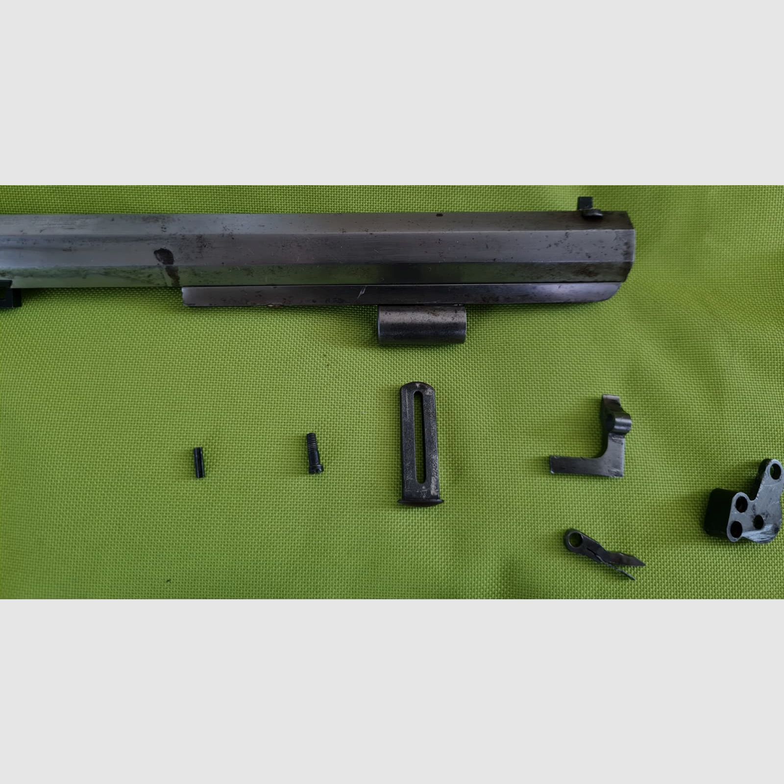 Zestaw części Pedersoli pistolet kapiszonowy z lufą kal. 45