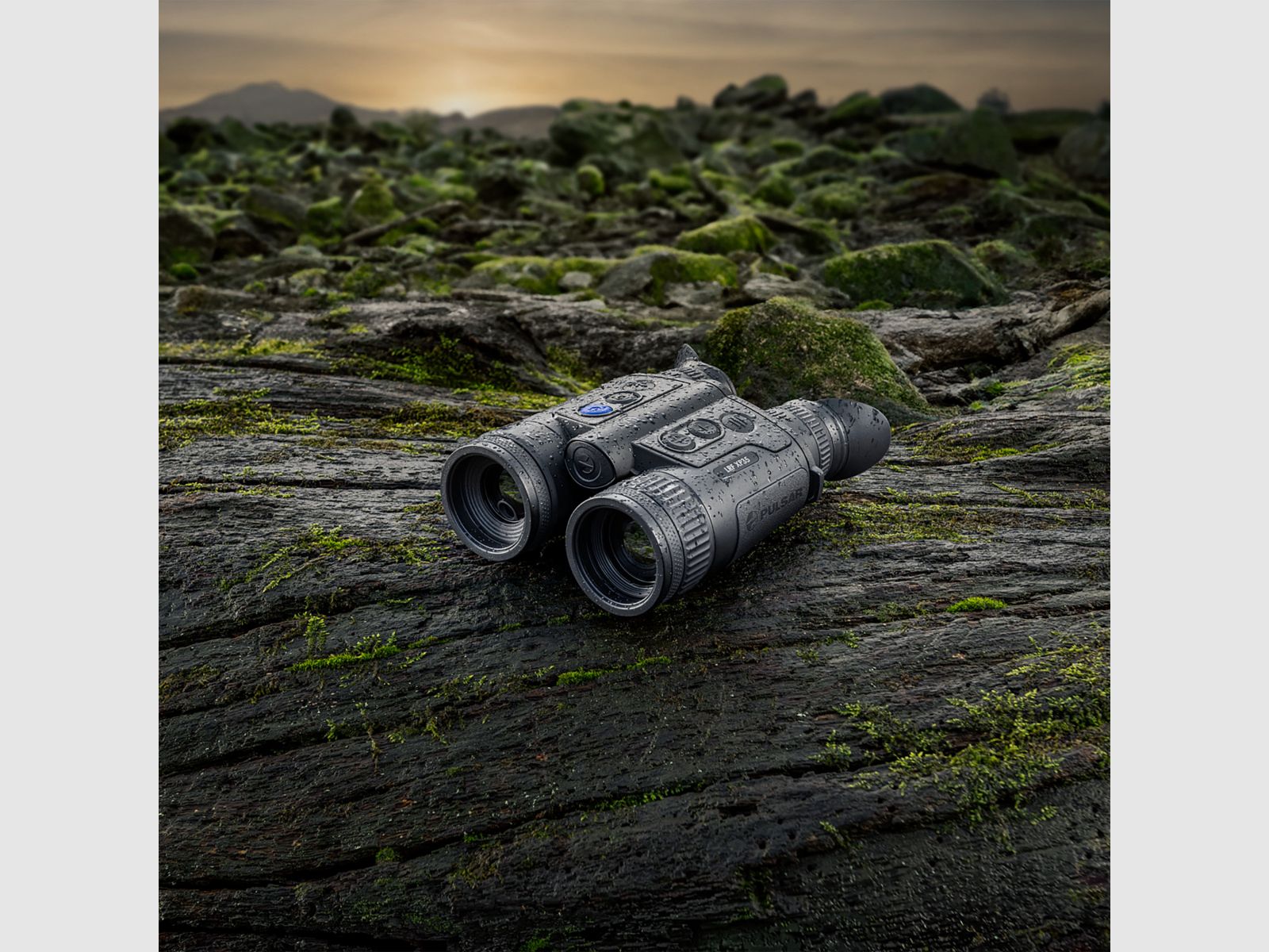 PULSAR thermal imaging binoculars Merger LRF XP35