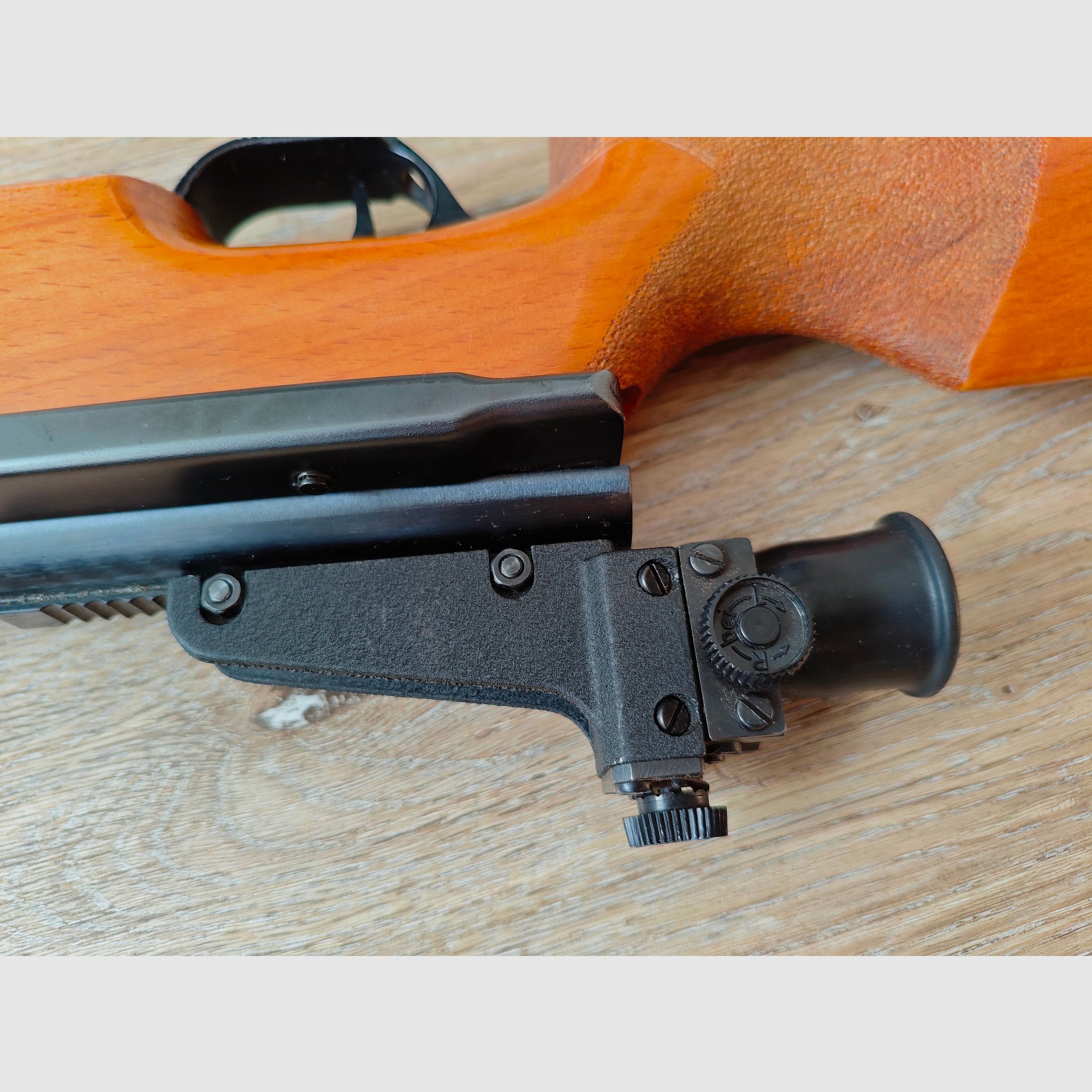 Haenel Model 312. - DDR Match- luchtgeweer
