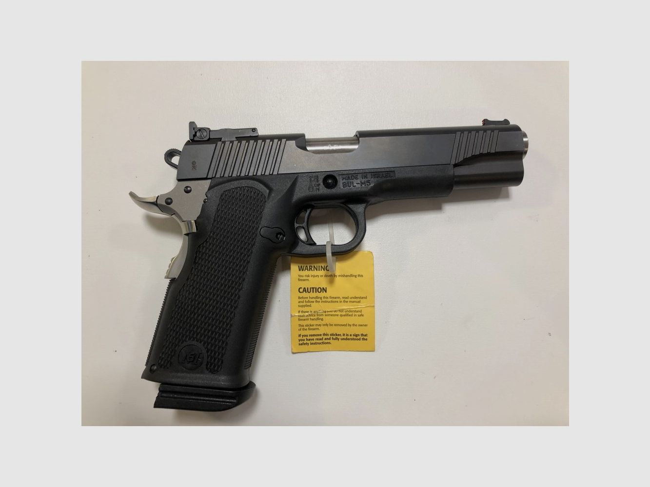 Bul M5 Regierungsmodell .45 ACP, Bild 2 von 3