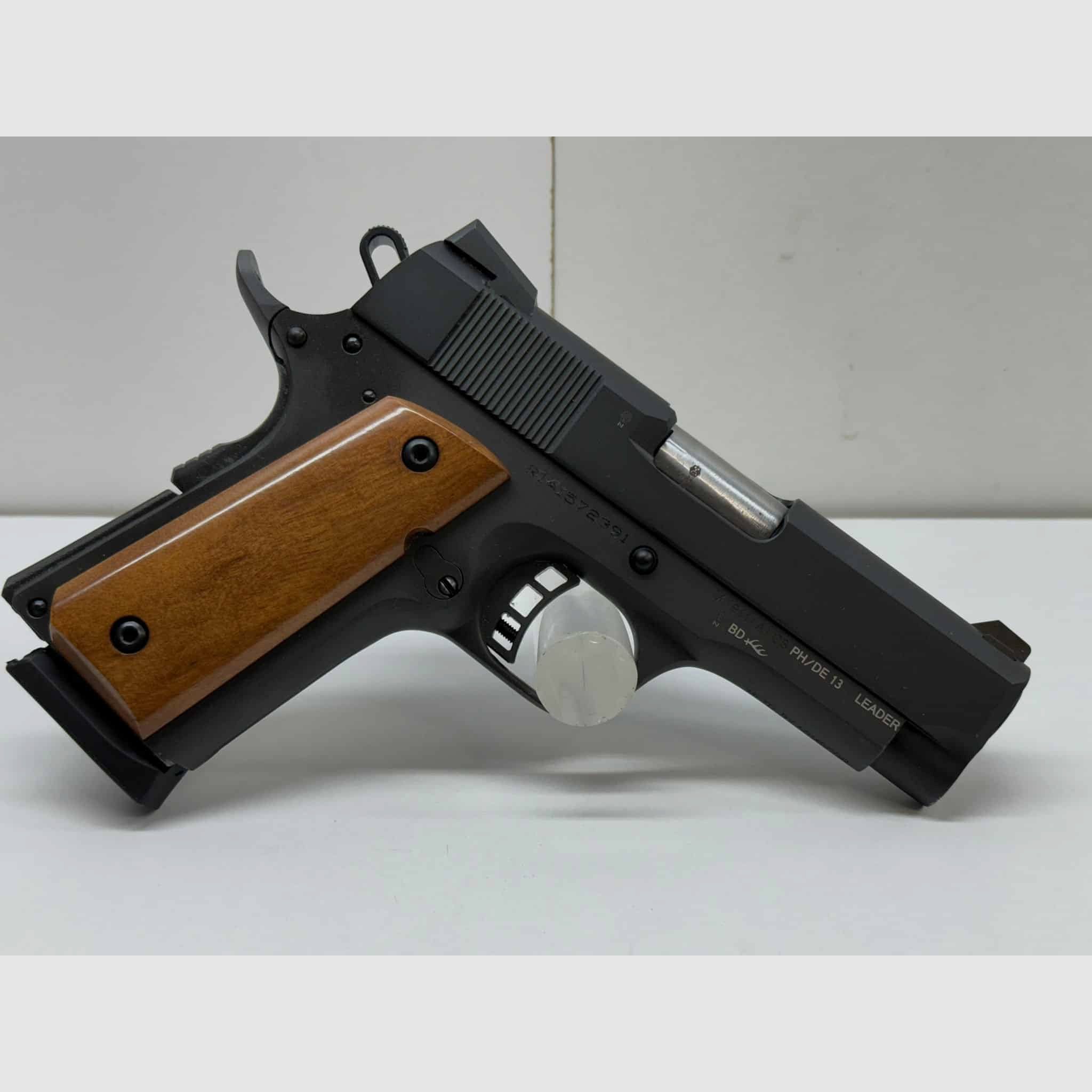 ARMSCOR Rock Standard 1911 A1 CS | .45 ACP