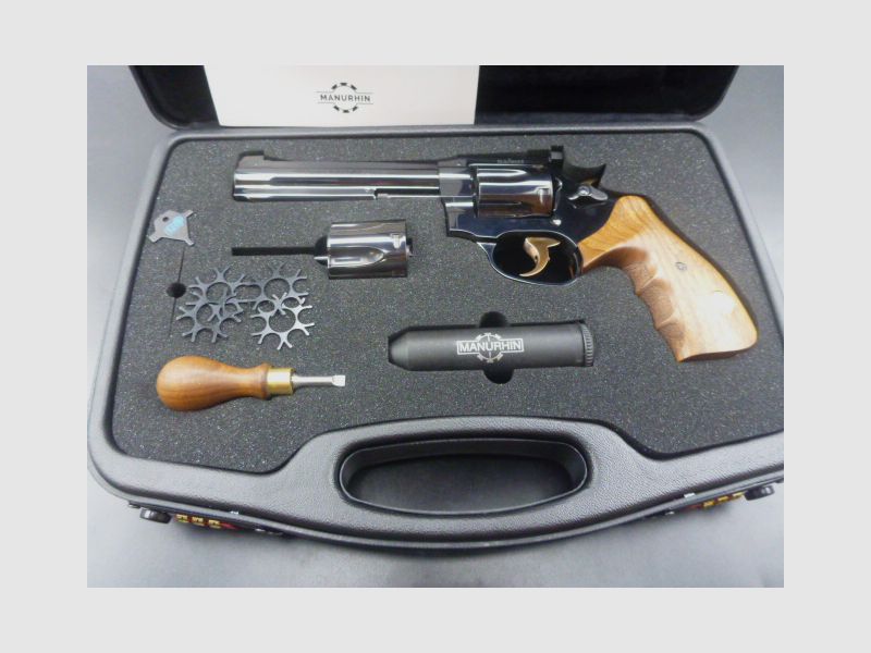 Revolver Manurhin MR73 Sport 5 pouces 1/4 CONVERTIBLE (barillet 38/357mag + barillet 9 mm), image 1 sur 11