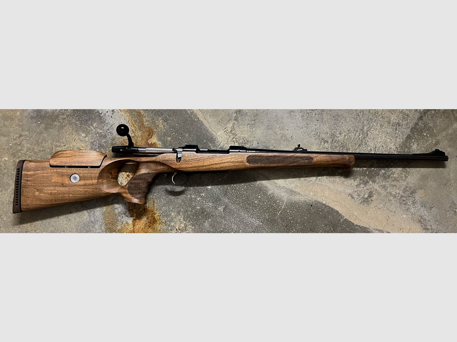 CZ 550 9,3x62 calcio scanalato