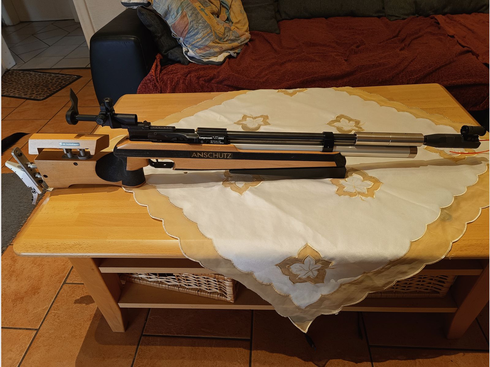 Anschütz 2002 mit Tasche 