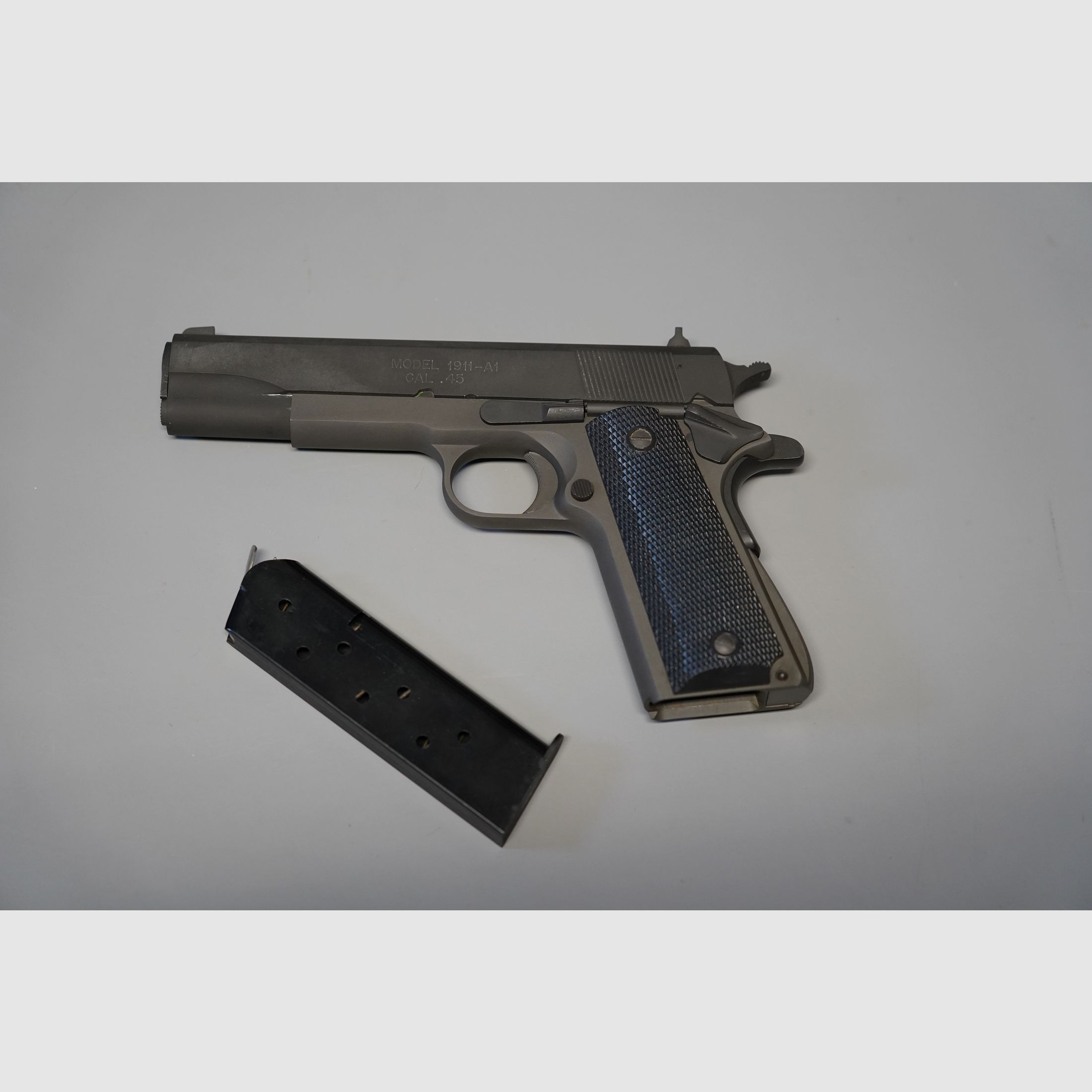 Springfield 1911 A1, .45 ACP, parkérisé, comme MIL-Spec, neuf, absolument rare