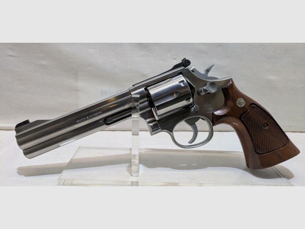 Smith & Wesson 686