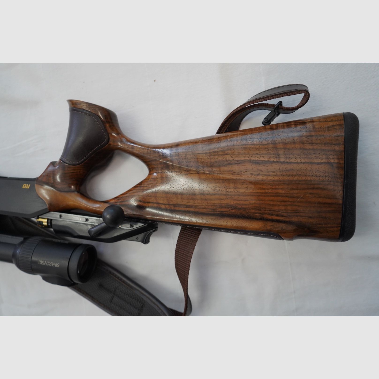 R8 success Leder, Holz, Leder, Zielfernrohr Svarovski, Atzl Abzug 