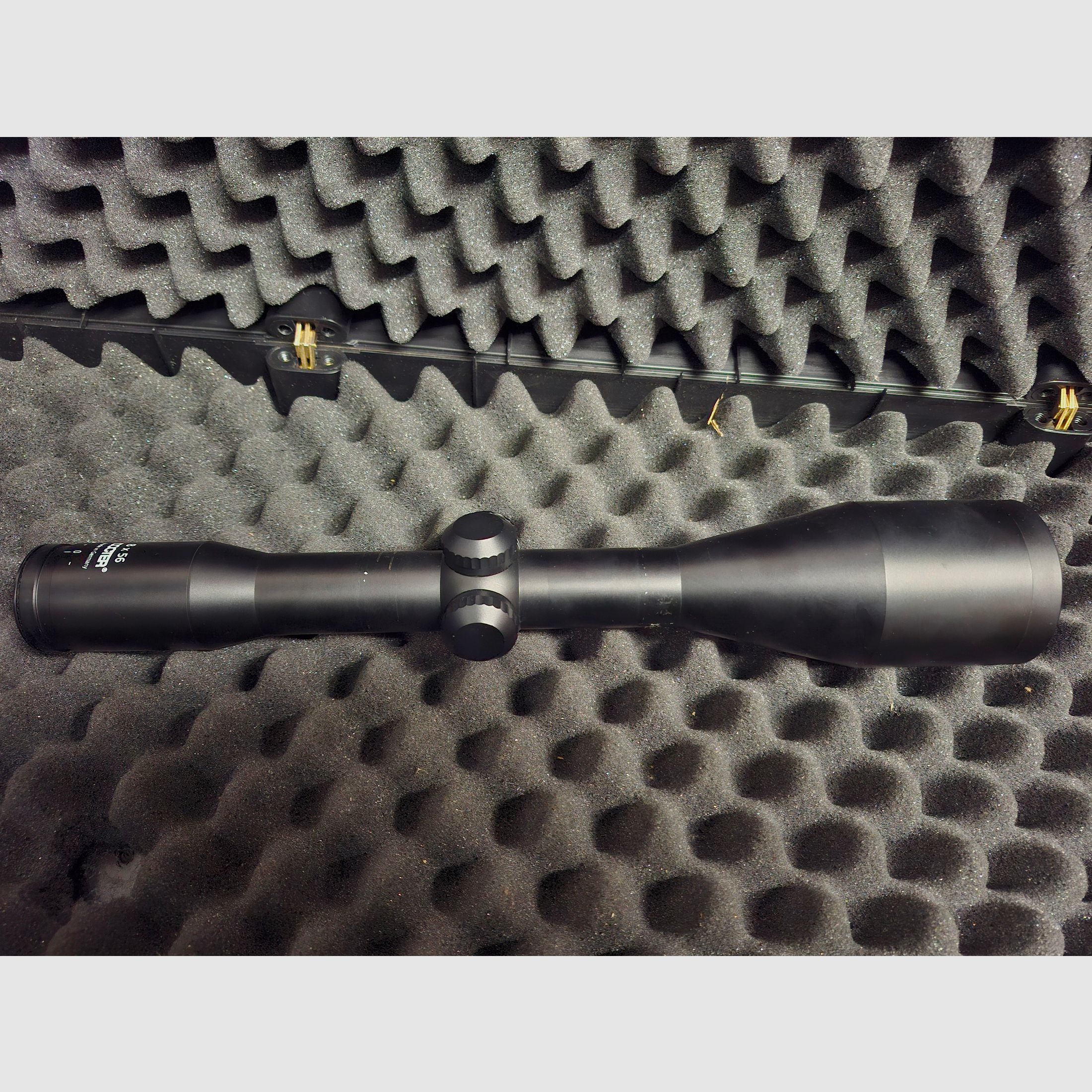 Docter Sauenglas 8x56  Zielfernrohr 