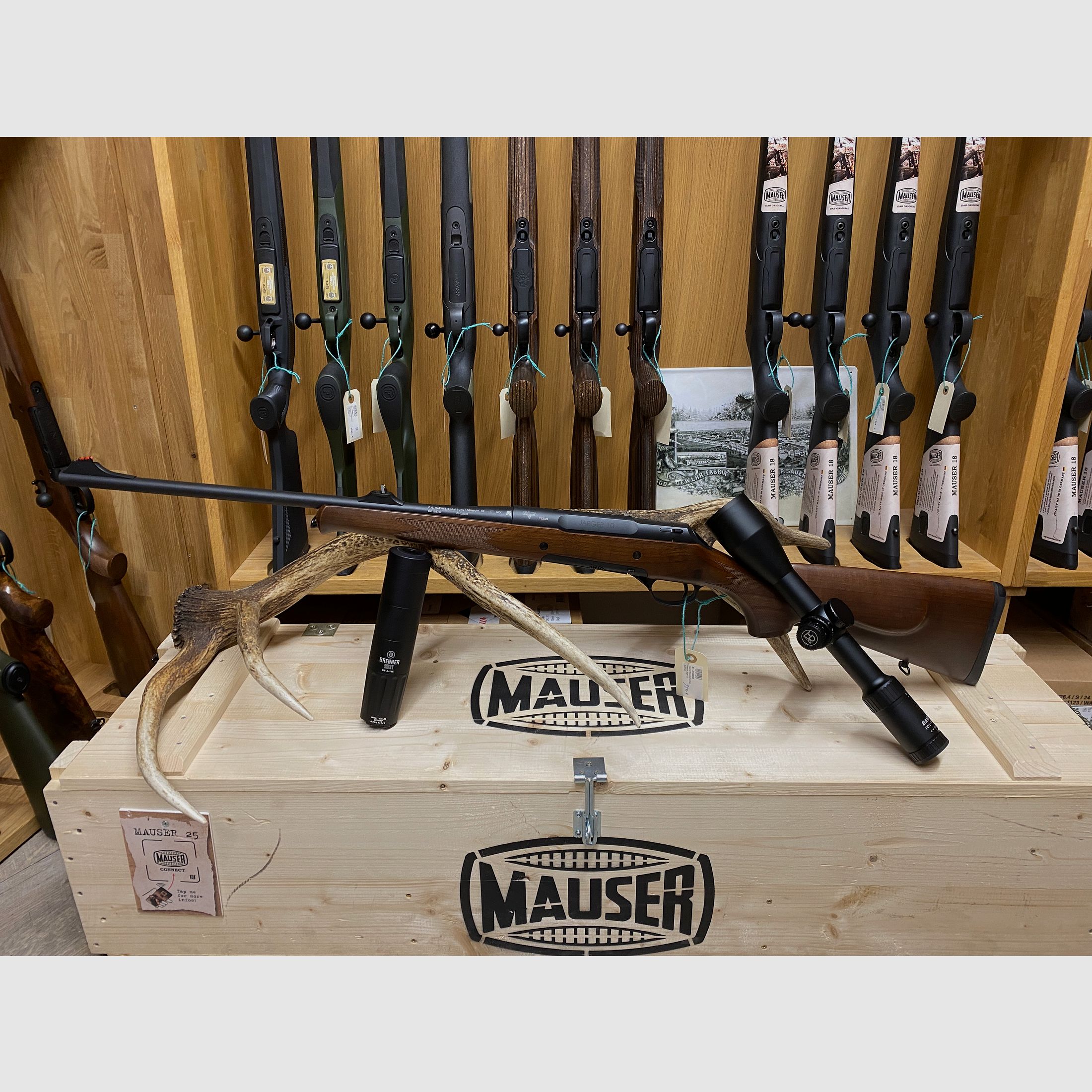 Haenel Jaeger 10, con Bauer HD 2-16x50 L7F ASV