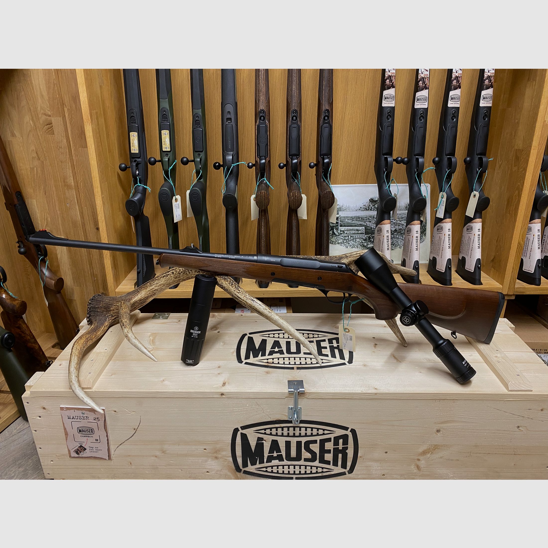 Haenel Jaeger 10, con Bauer HD 2-16x50 L7F ASV