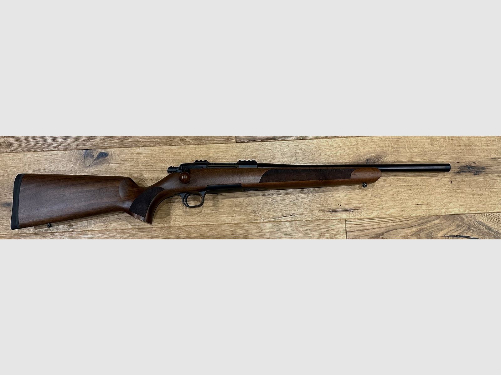 Steel Action Hunting Short HS Holzschaft