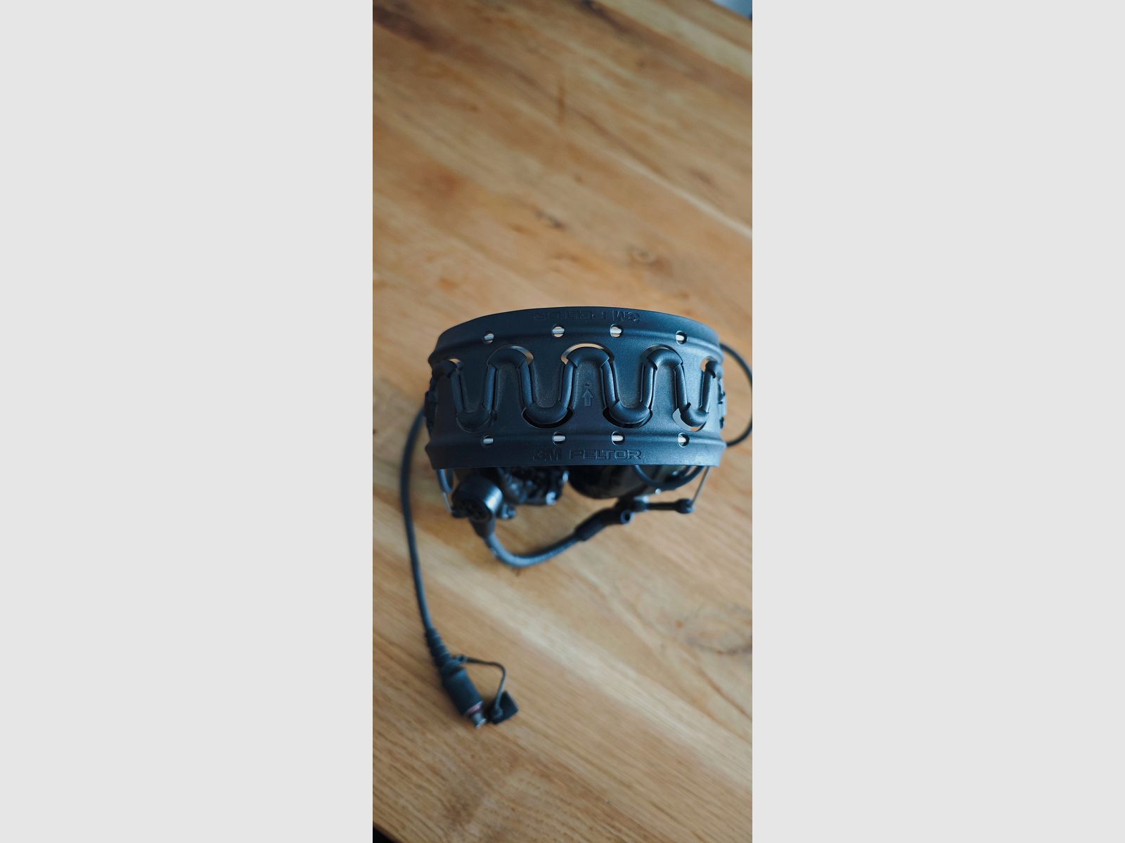 3M Peltor ComTac VIII
