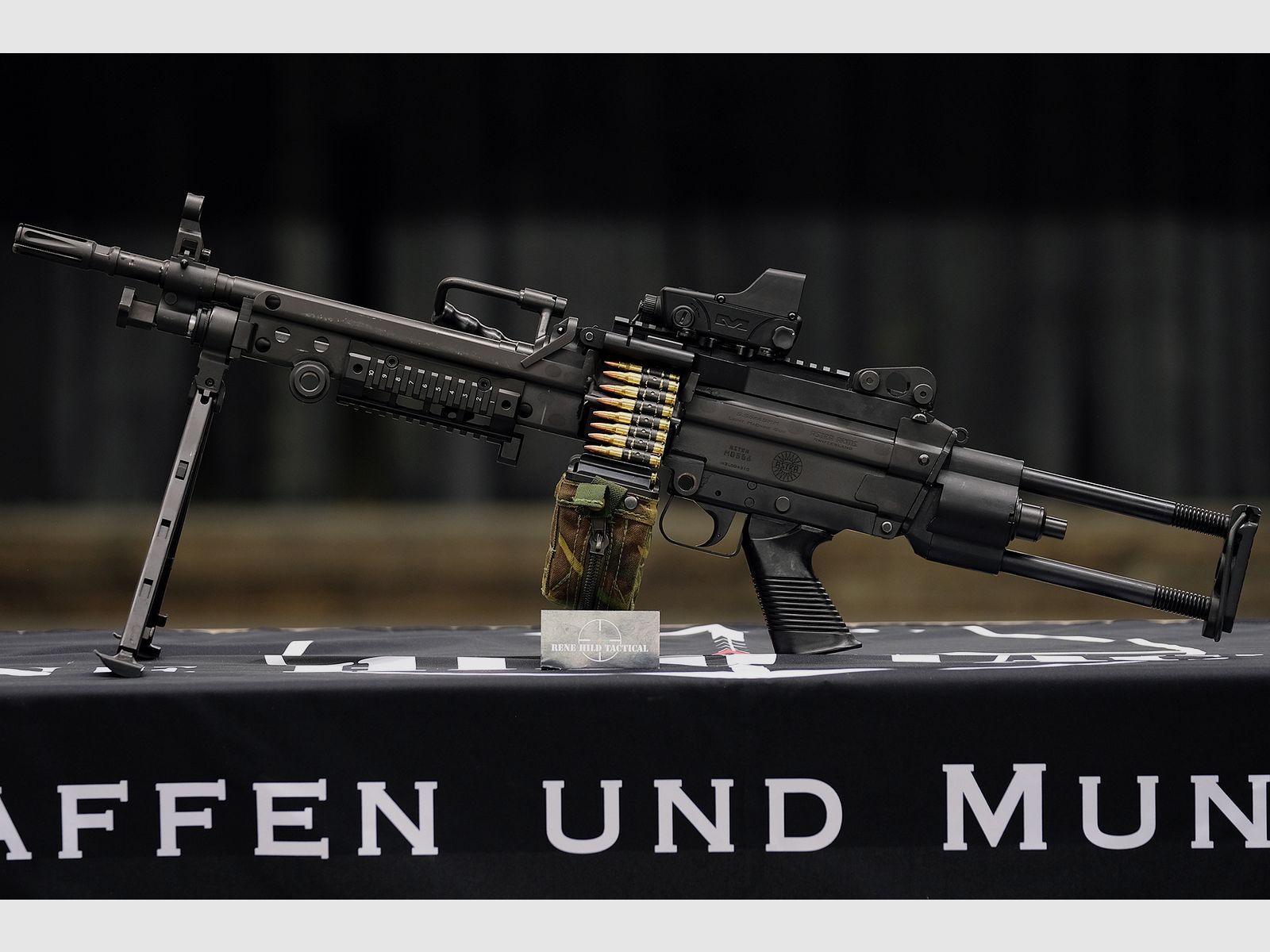 Astra Arms MG553, image 1 sur 7