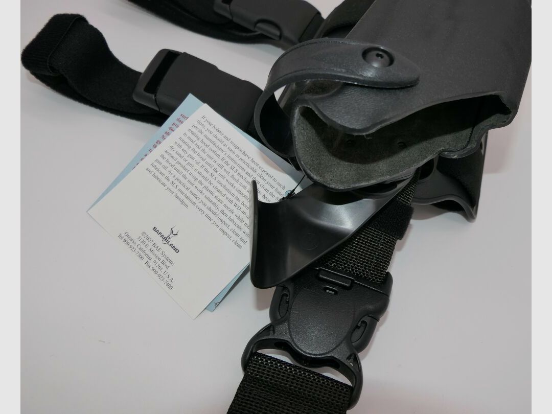 Holster Safariland Safariland Glock 17, 22, 19, 19C, 23, 23C, 25, 32, 32C Prawy / Right