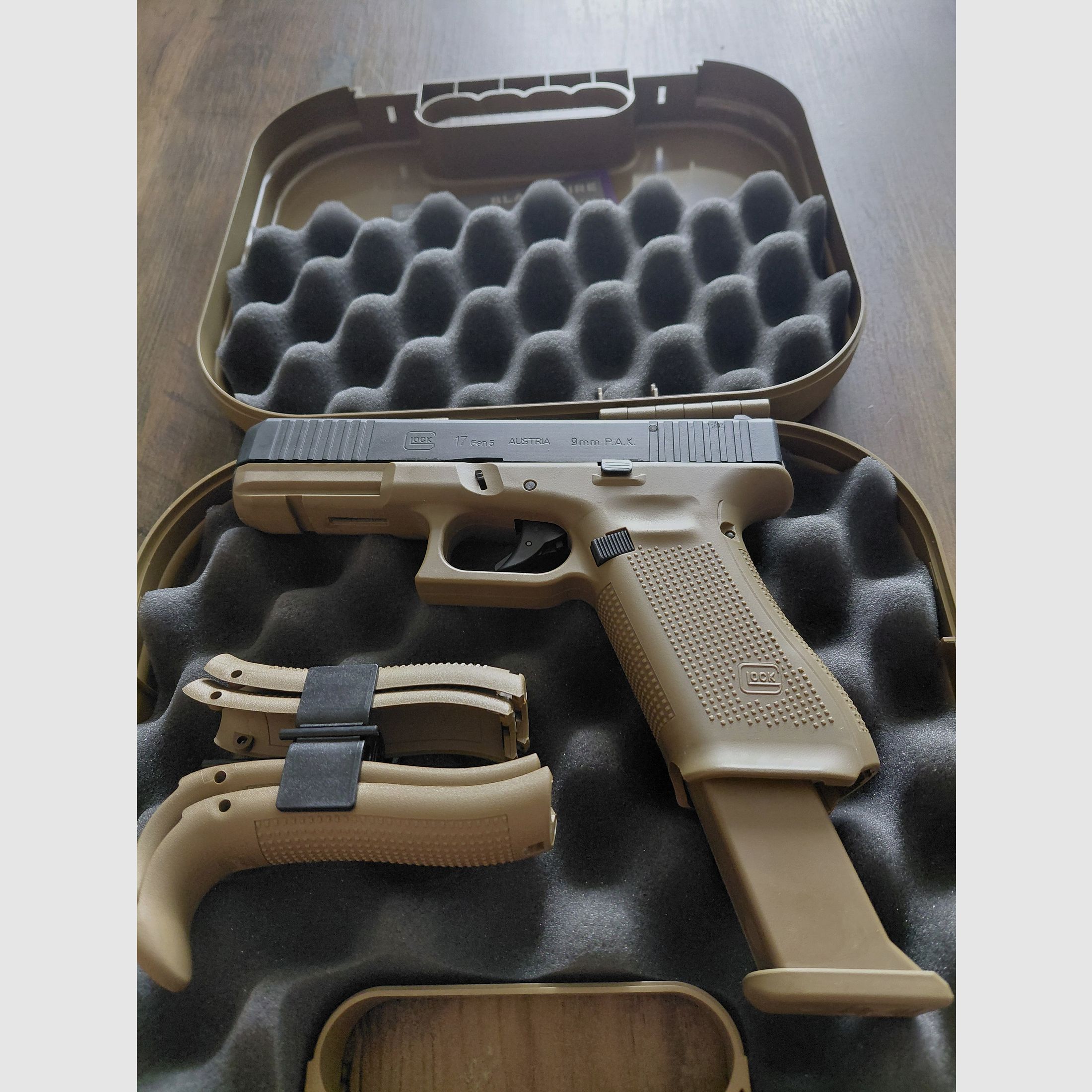Glock 17 Gen 5 French Edition  schreckschuss gasspistole 