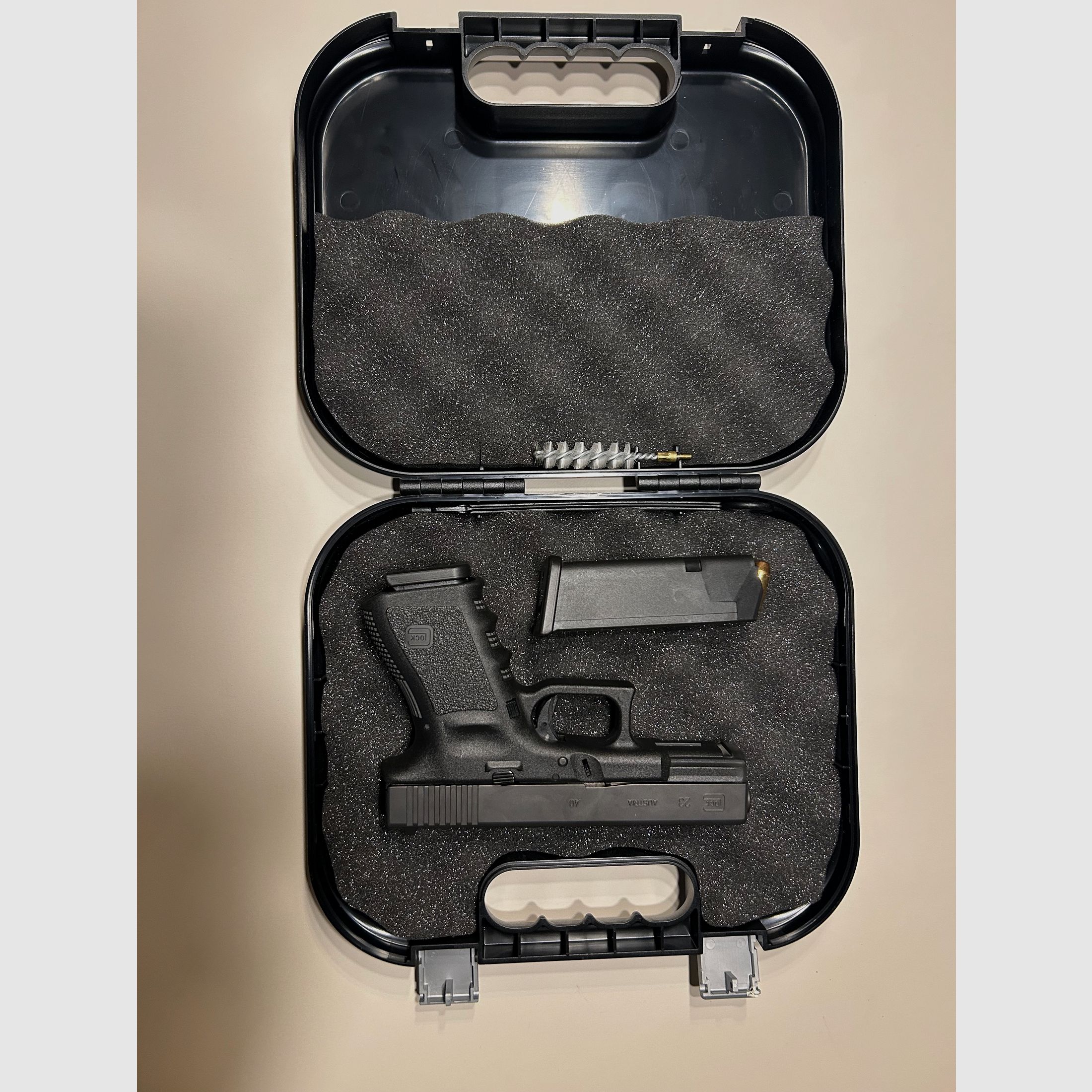 Glock 23 