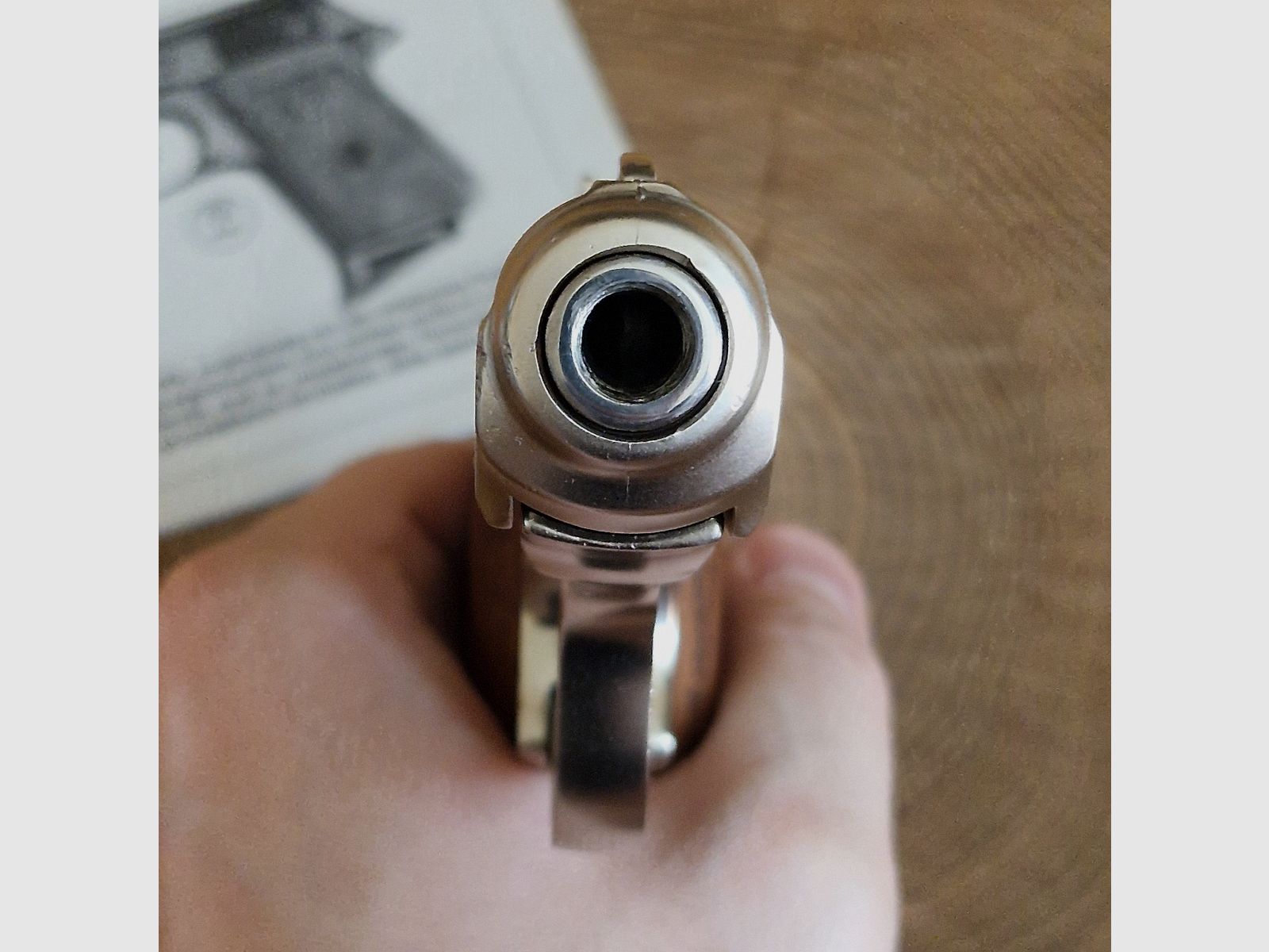 RÖHM RG 800 Pistole 8mm vernickelt mit Holzgriffschalen, gebraucht, OVP + Zubehör Schreckschuss
