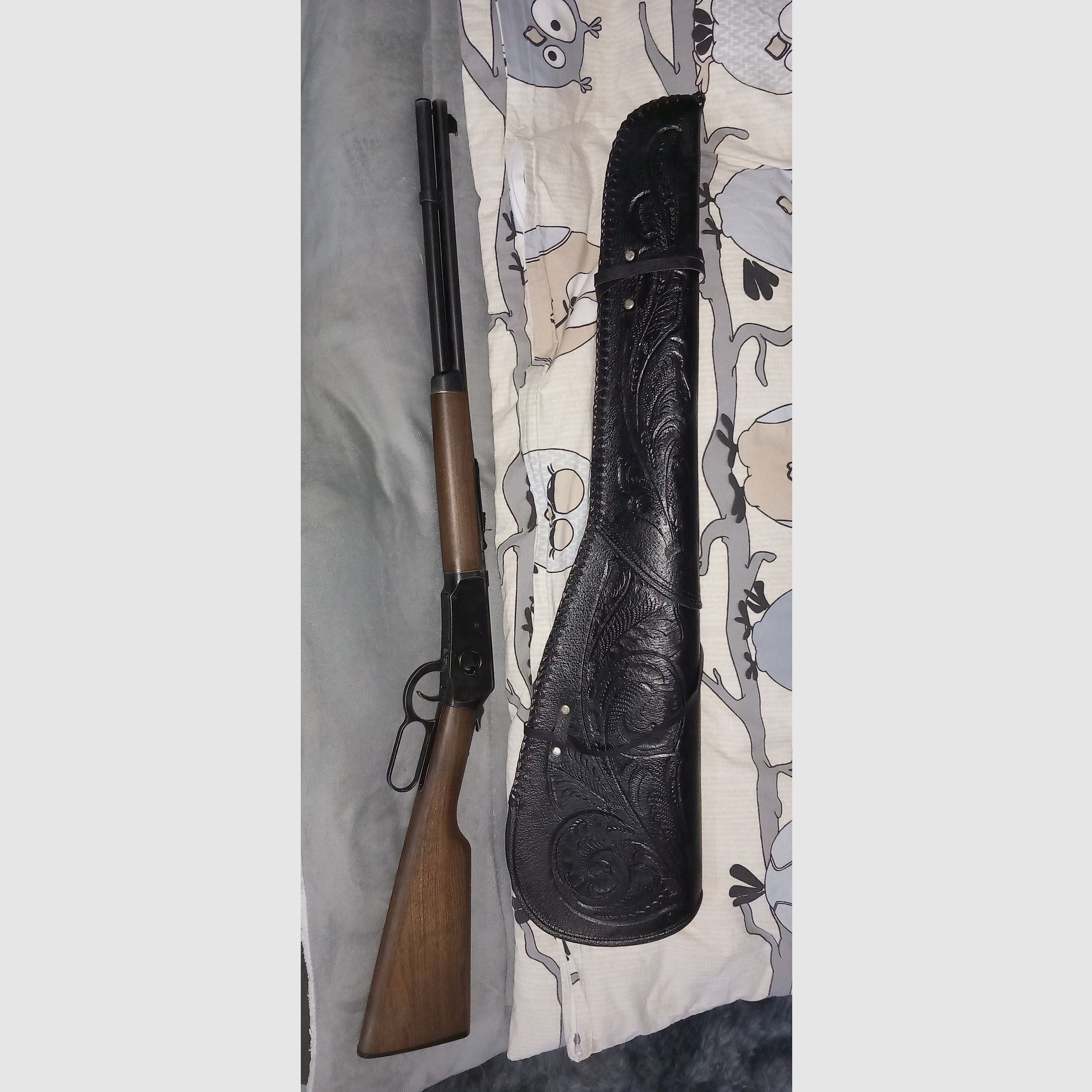 Winchester Cowboy Rifle 6mm CO2 BB Luftgewehr mit Gewehrhülle und Waffenschrank