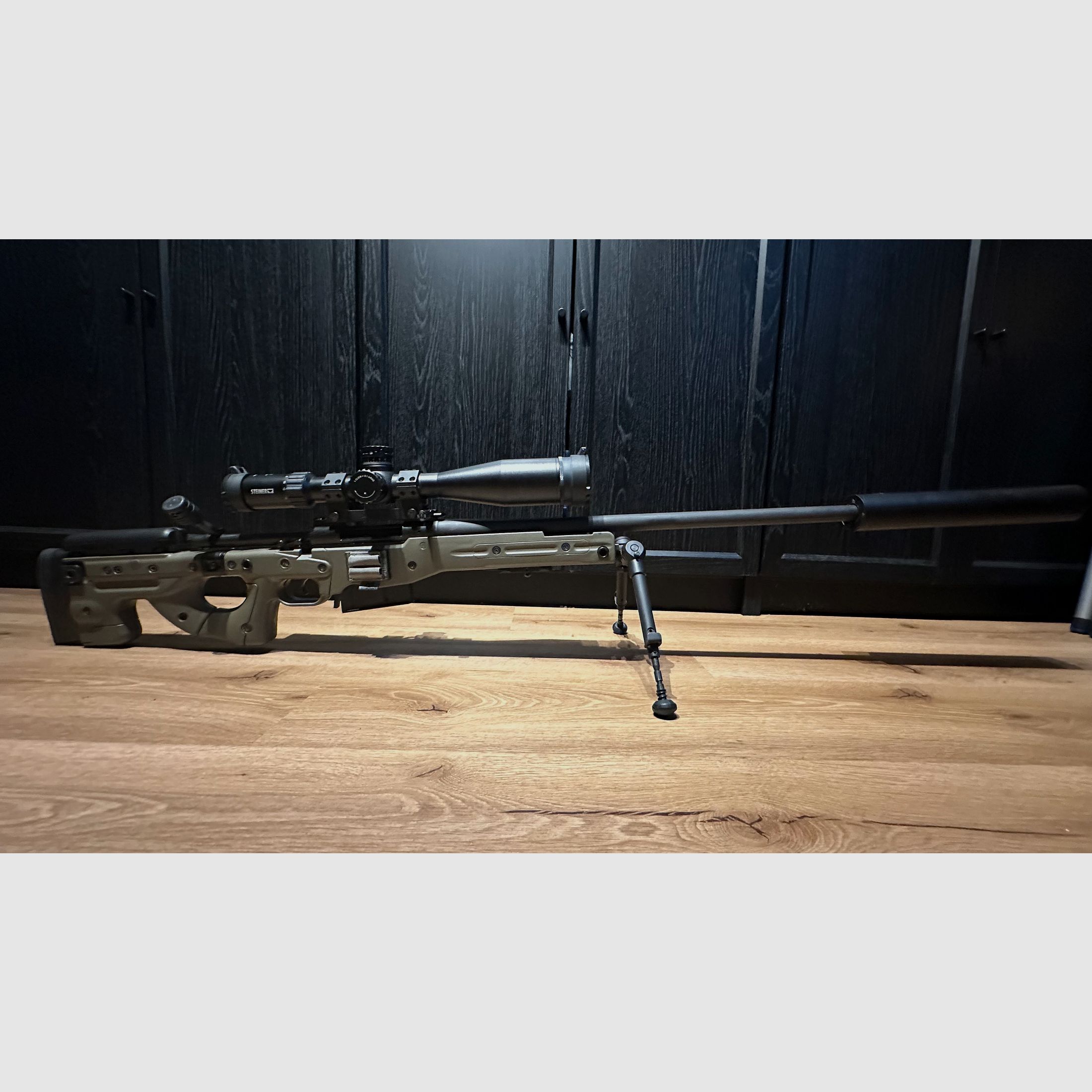 Stock Accurracy International AT AICS Steingrau-Oliv, without scope/mount and rifle!