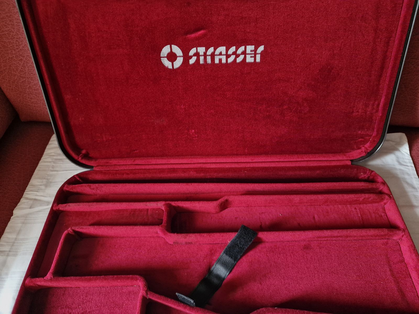 STRASSER RS05 RS14 gun case compact