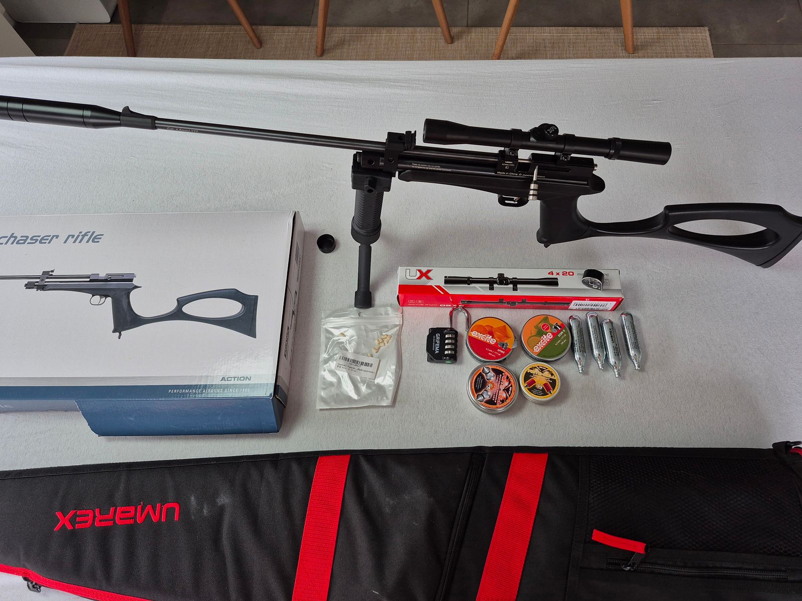 Diana Chaser Gewehr mit viel Zubehör neuwertig mit Rechnung