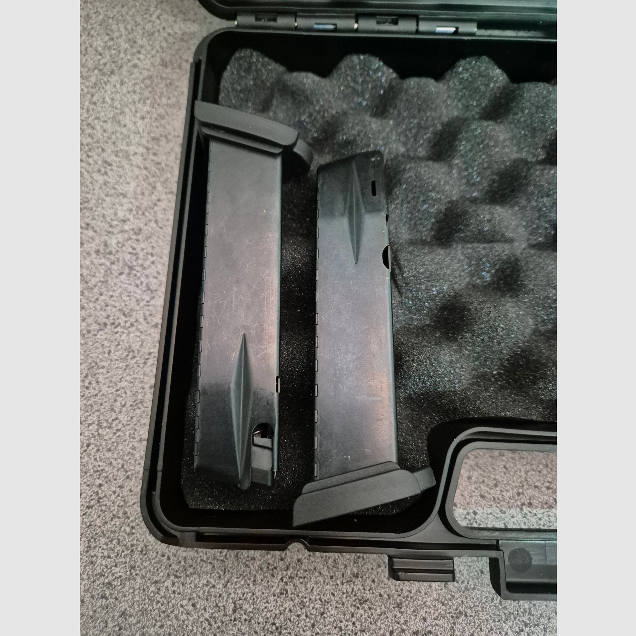 Heckler & Koch P30     PAK 