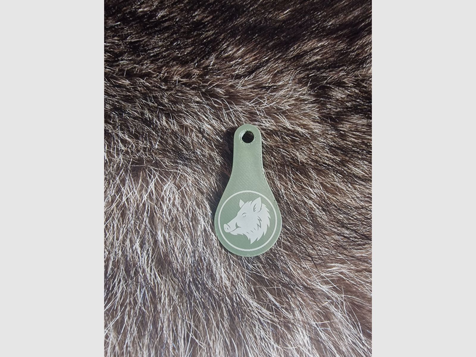 Einkaufswagenöffner mit jagdlichen Motiven