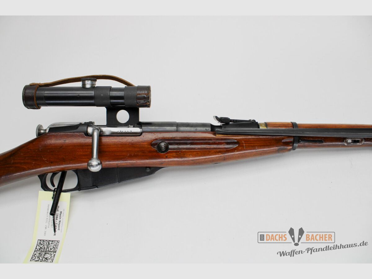 Rep. geweer Mosin Nagant M44 van 1946 kal. 7,62x54R met richtkijker loop DEFECT
