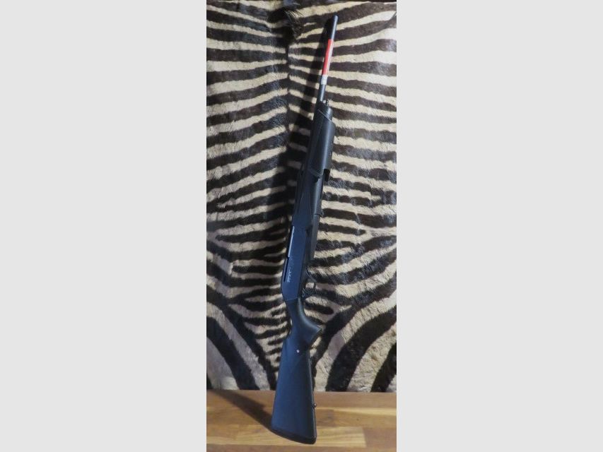 Vorderschaftrepetierer WINCHESTER SXR2 mit Gewinde Kal.300wm Lauf 53 cm, Bild 1 von 6