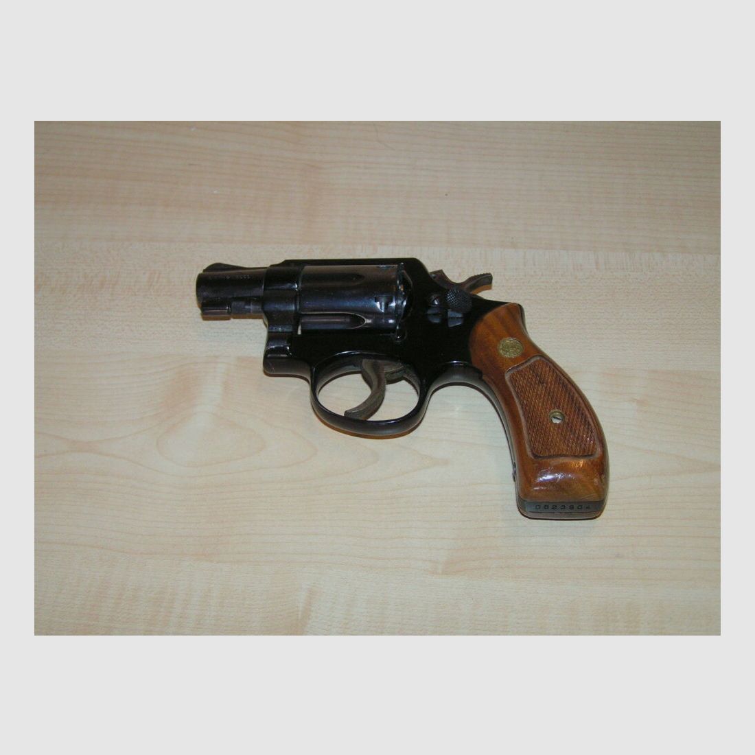 Smith & Wesson 12 - 2