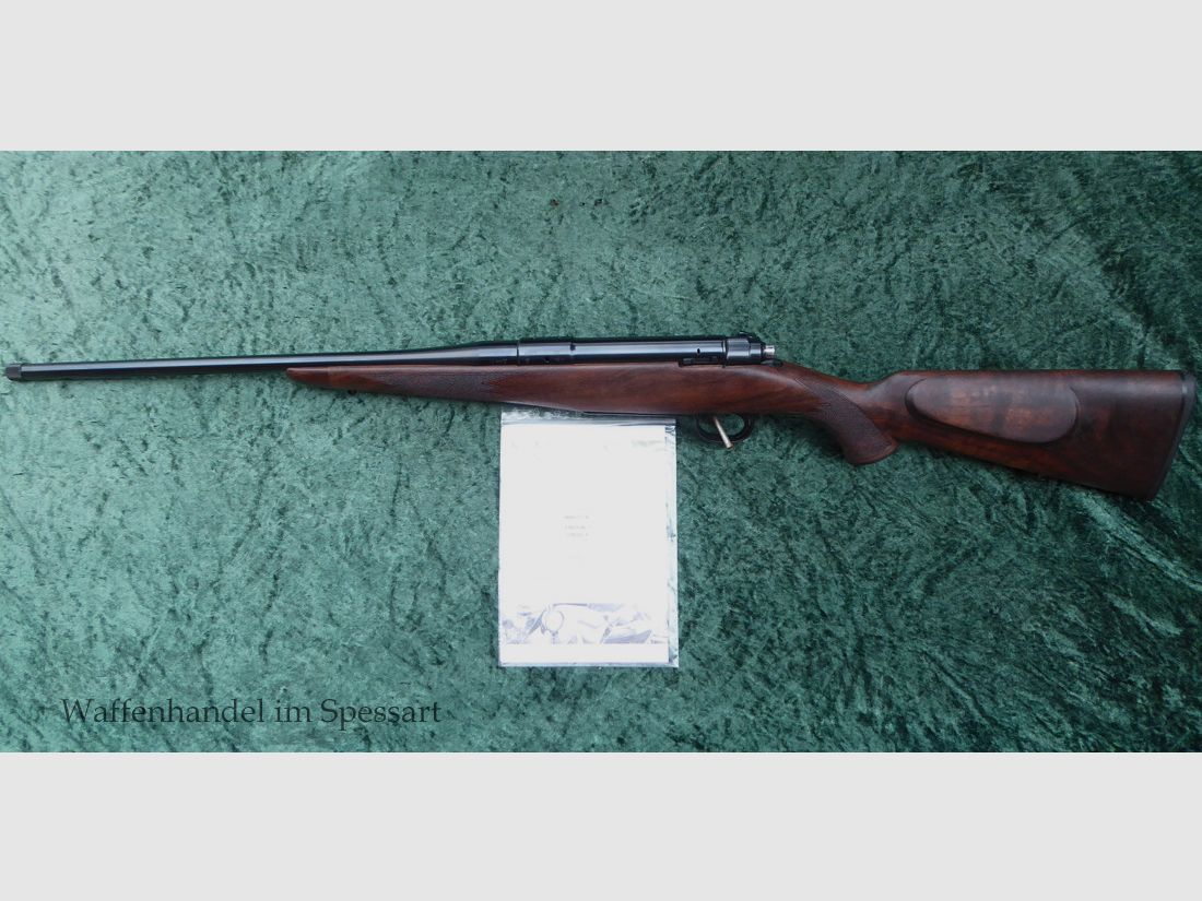 Repetitiegeweer Heym SR21, met klassieke kolf. Kal..308Win. Als nieuw.