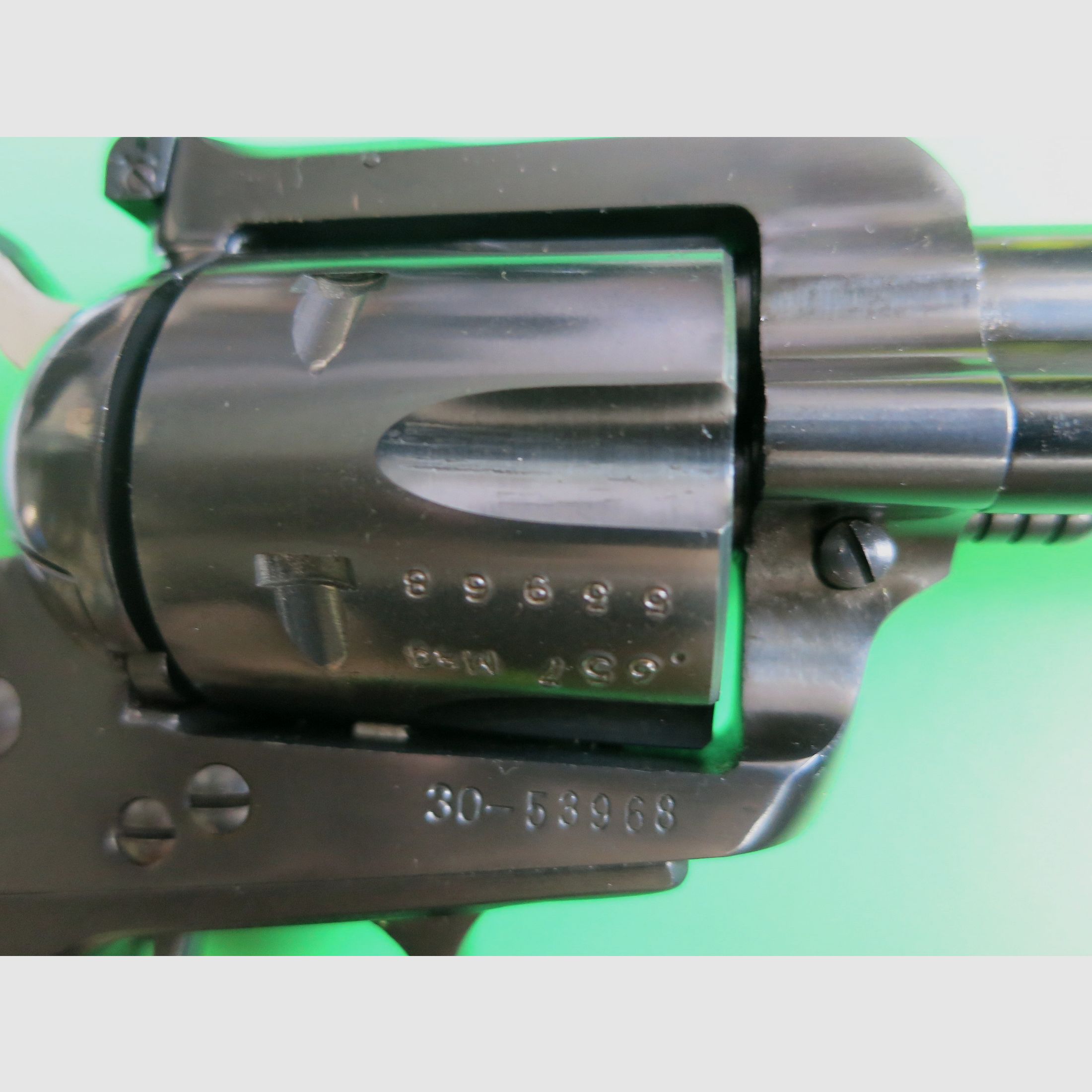 Revolver Western, Sturm Ruger & Co., modello Blackhawk, canna da 4,5", . 357 Magnum/cilindro intercambiabile 9 mm Luger     #47