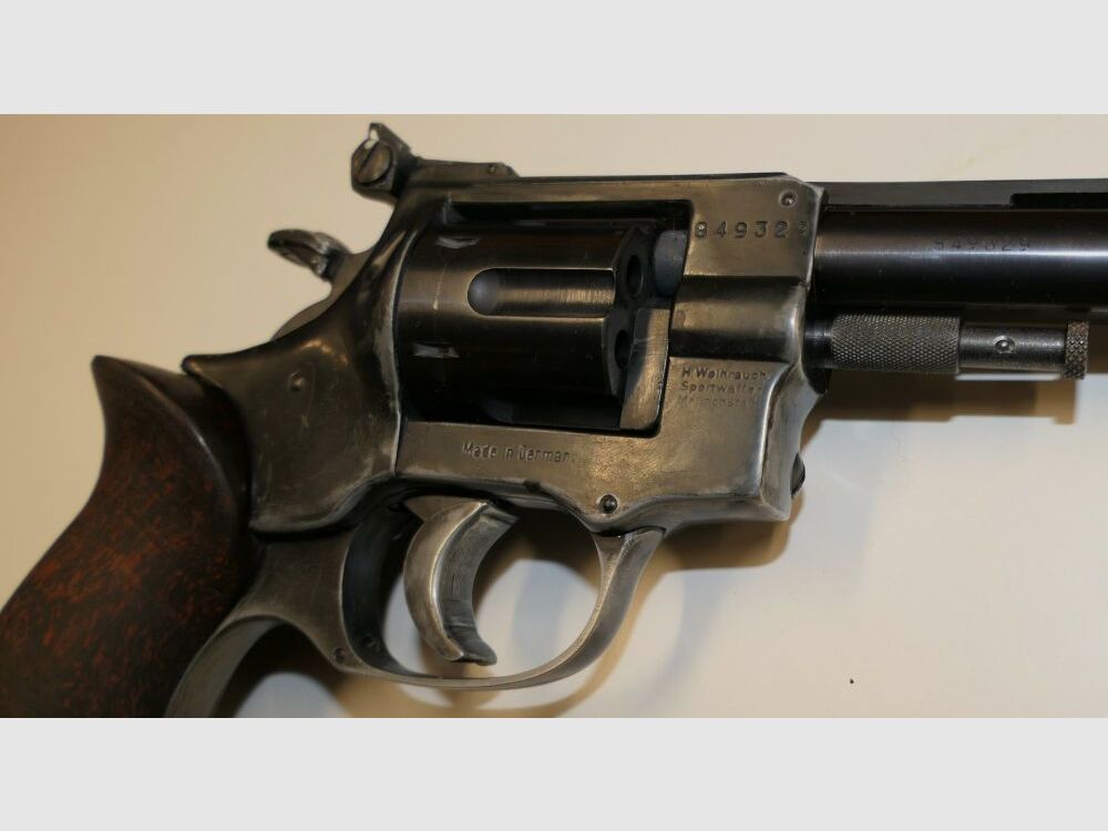 Incense Revolver WEIHRAUCH Arminius HW9 in caliber .22 L.R.