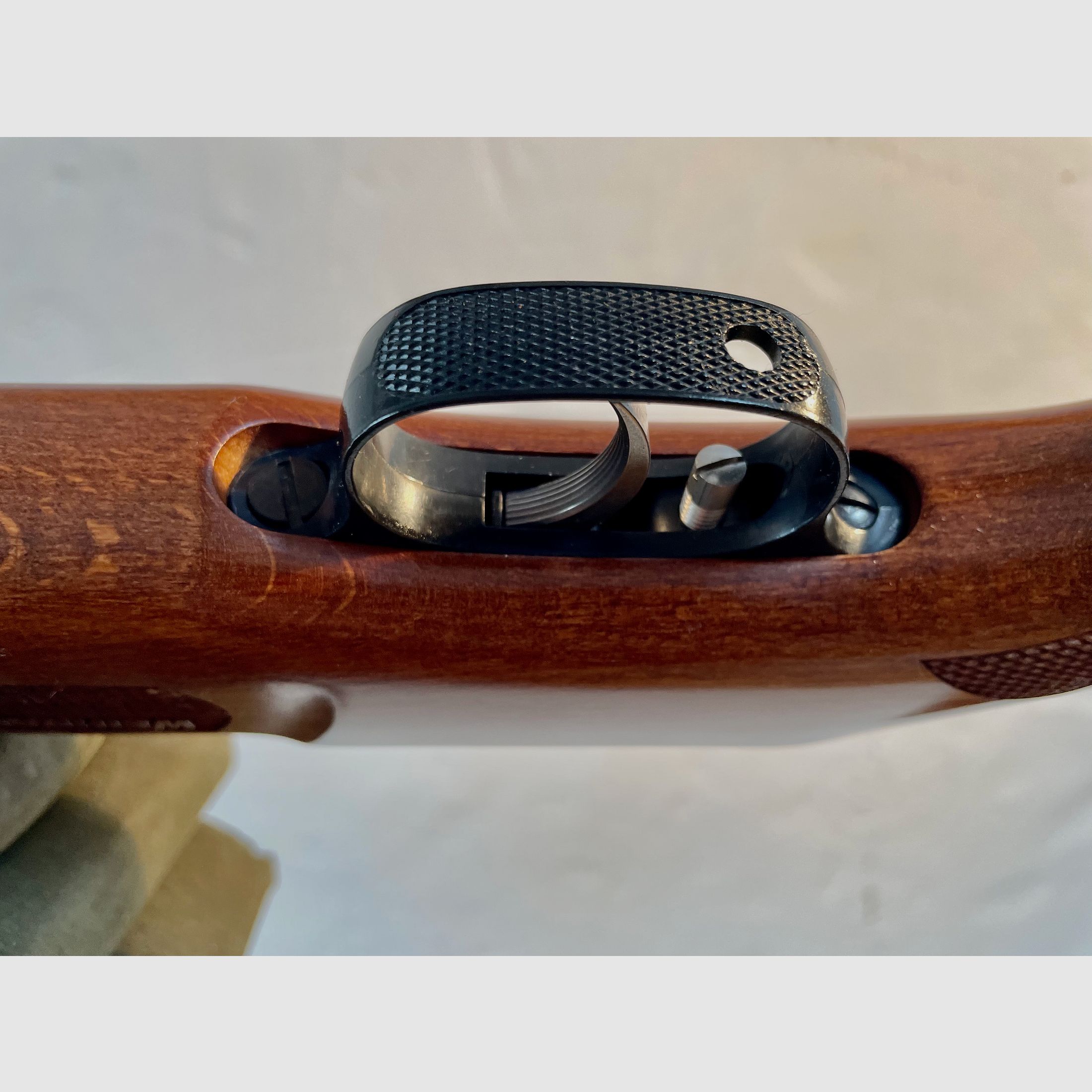 Attraktives Luftgewehr Weihrauch HW 30 S mit Walther Zielfernrohr 4x32