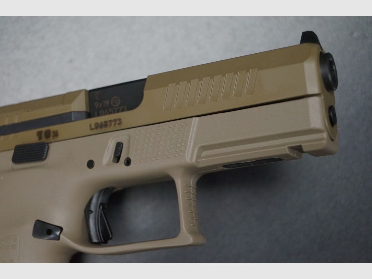 CZ P-10 C OR FDE, Bild 2 von 6