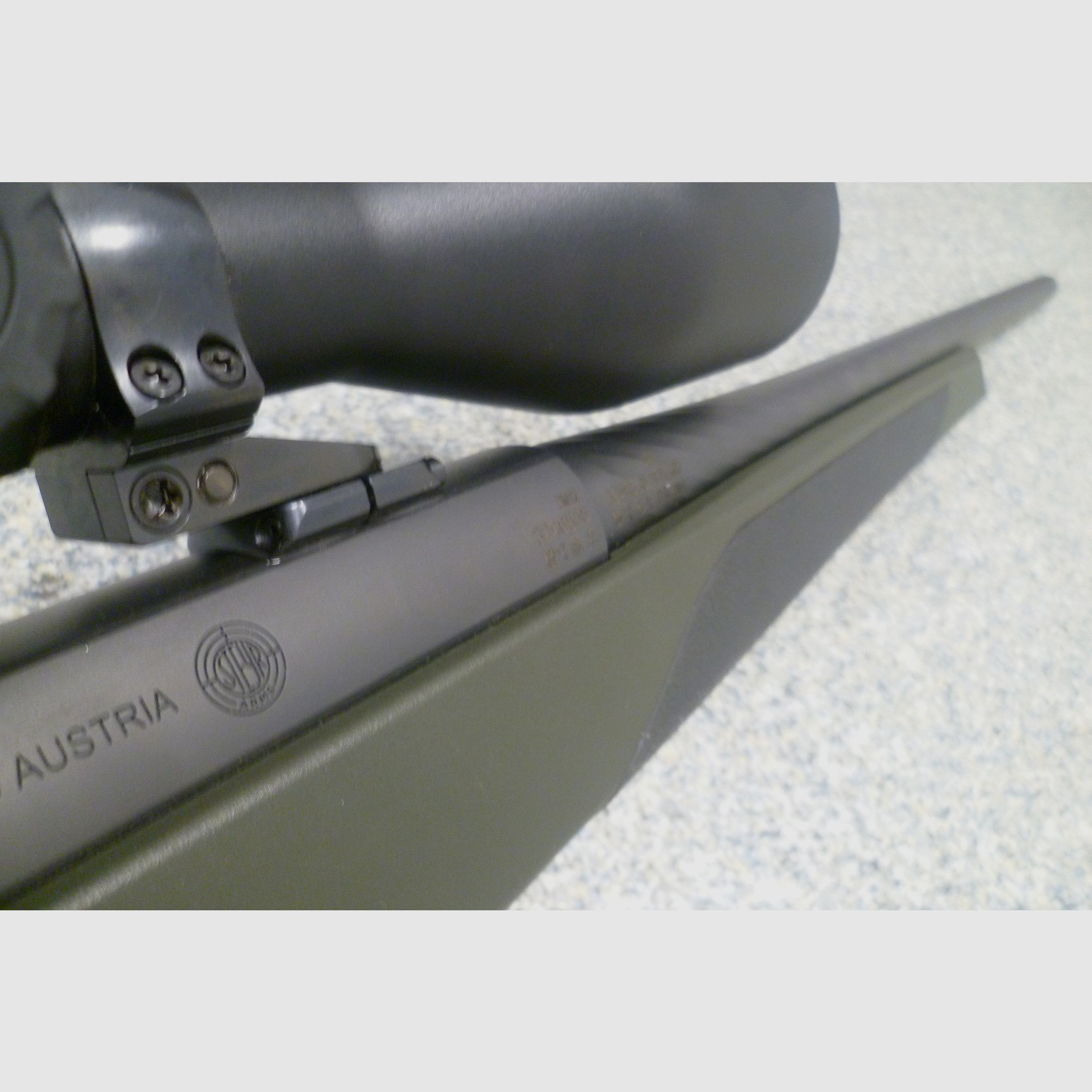 Rifle repetidora Steyr SM 12 .30-06 Spring. Sistema de enlace Zeiss Conquest V6 y SD
