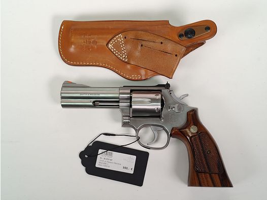 Smith & Wesson 686-3 .357 Magnum – roestvrij staal met houten greep