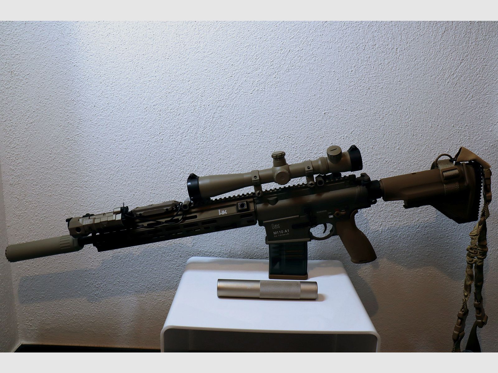 Airsoft Gewehr HK M110 A1 S-AEG Neu! Mit cooler Ausstattung! !!!Für kurze Zeit Plattenträger / Weste v. Shield Germany, neu, gratis dazu!!!