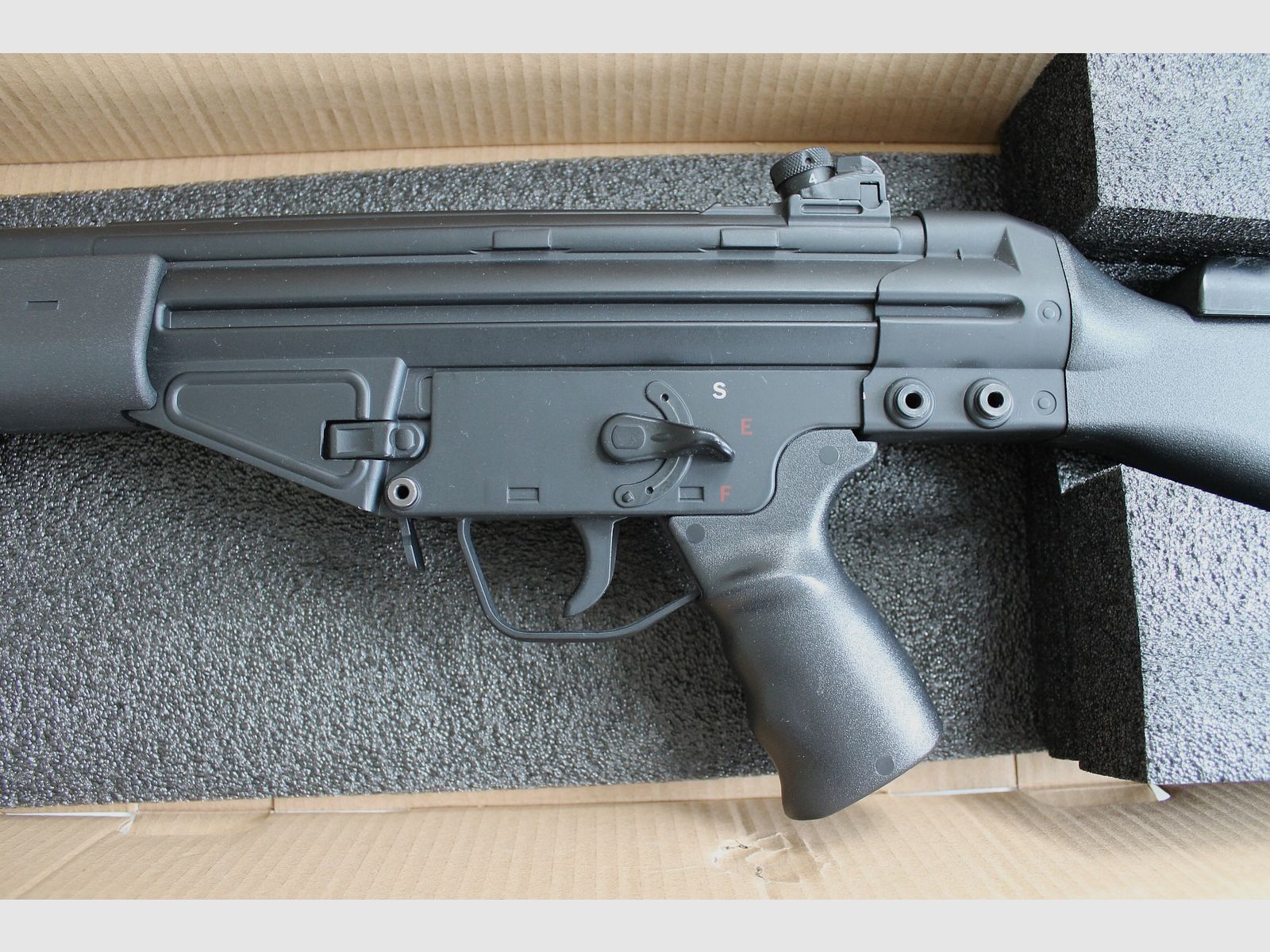 Classic Army G3 SG1 Vollmetall S-AEG 6mm Airsoft