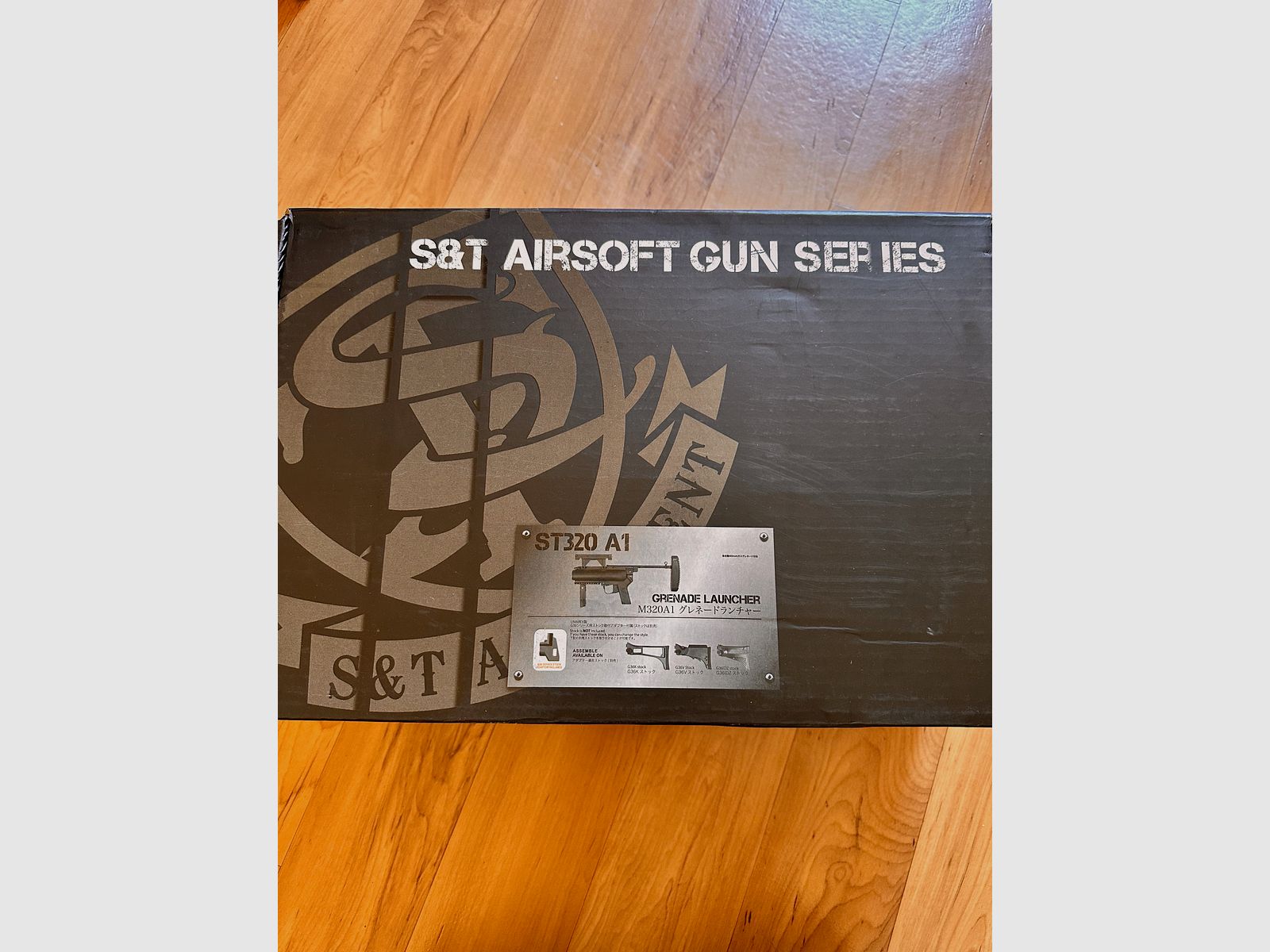 S & T Airsoft Gun ST 320 A1  Gas 