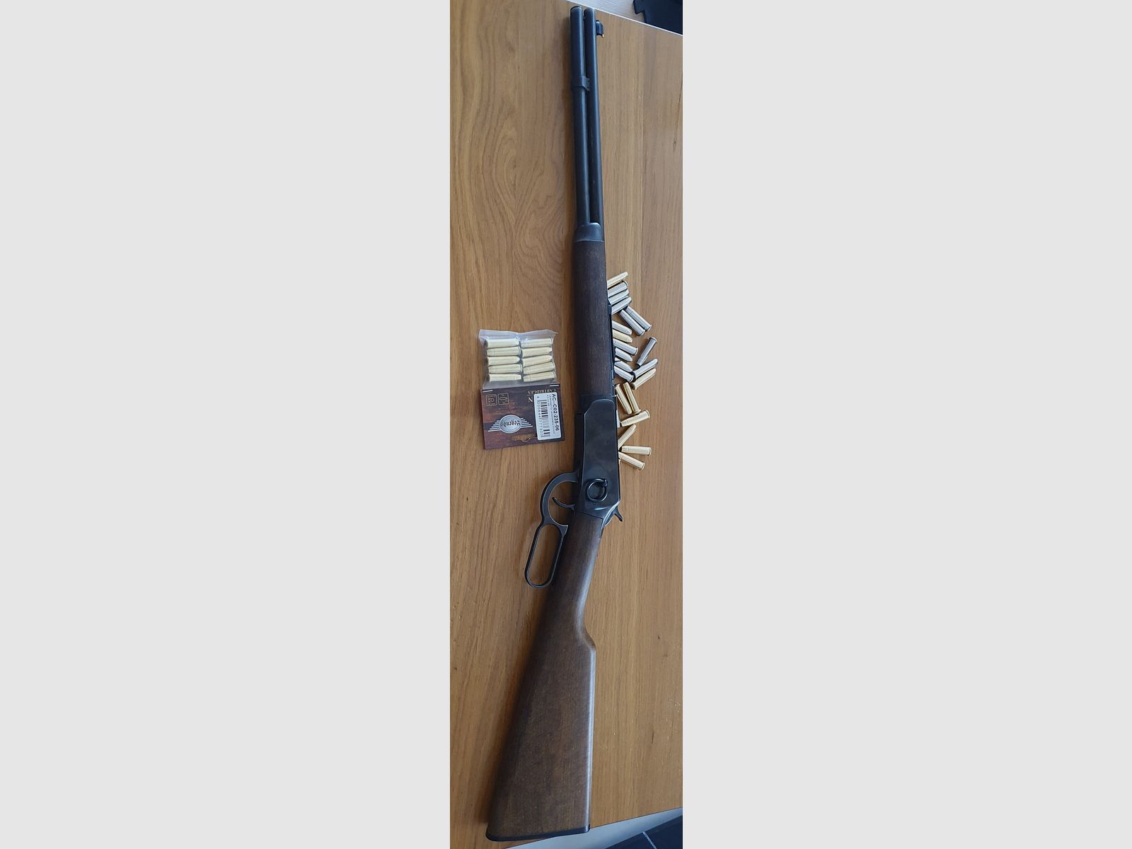 Legends Cowboy Rifle Co2 Gewehr antik finish , inkl. 34 Ladehülsen Diabolo + BB, Koffer