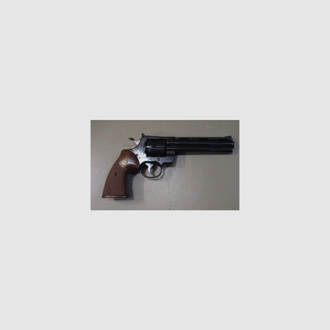 Colt Python .357mag 6 pollici Python non sparato