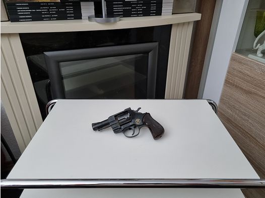 Arminius HW 1G Schreckschussrevolver + Zubehör *Reserviert*