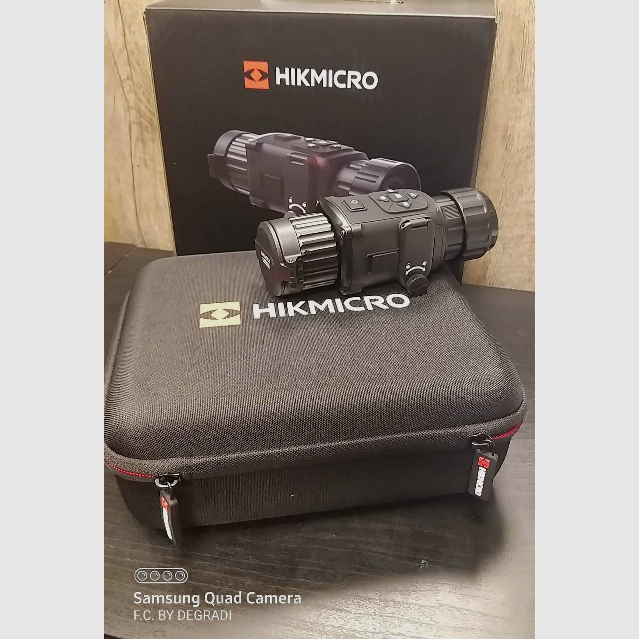 HIKMICRO THUNDER Pro CLIPON TE19C THERMAL 16G 2.47/1/8x 1024×768 Oled Lens 19mm, image 1 of 3
